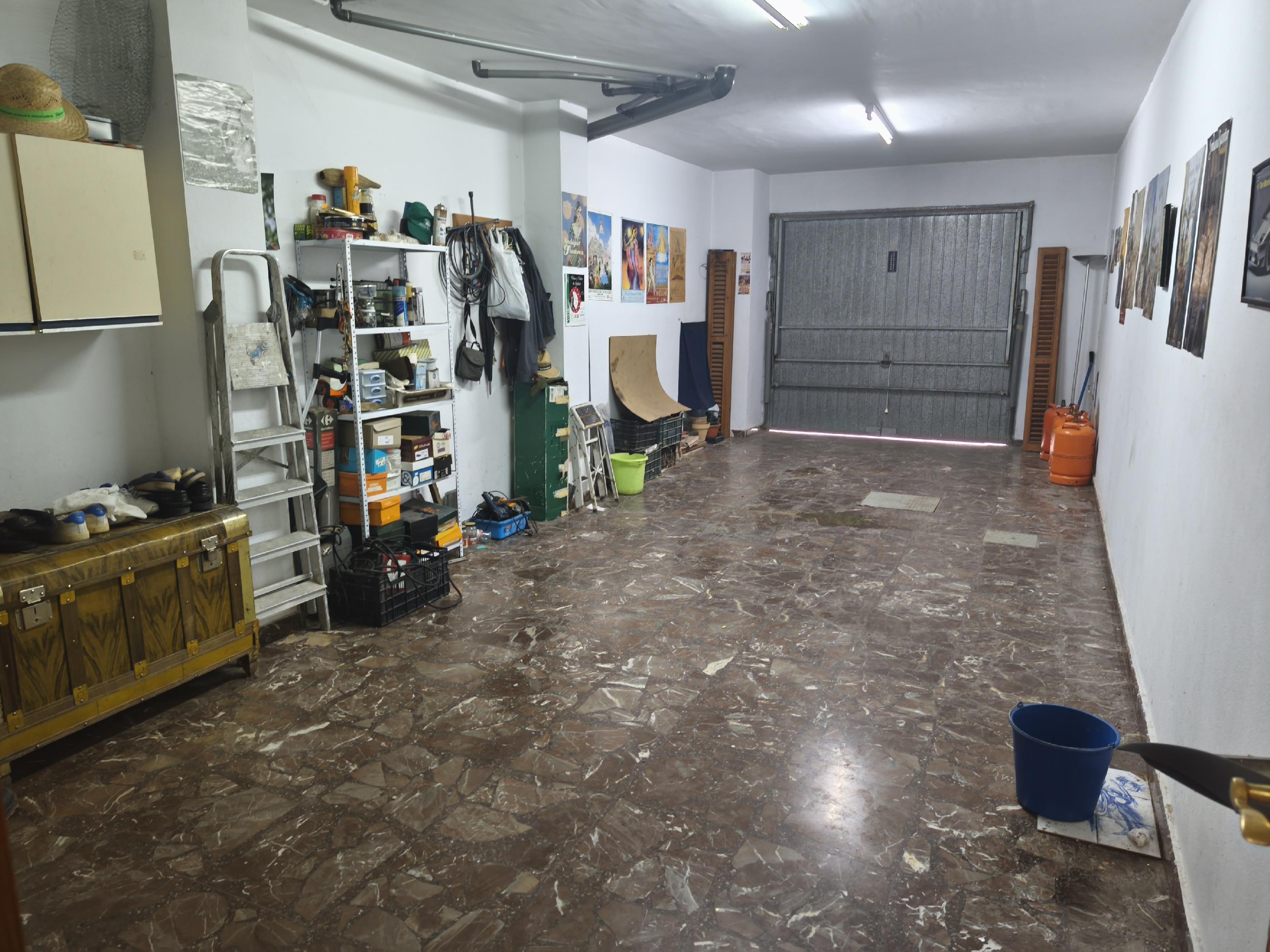 Imagen 18 Casa Pareada en venta en Andújar / Junto a la calle de El Pino, a 5 minutos del centro