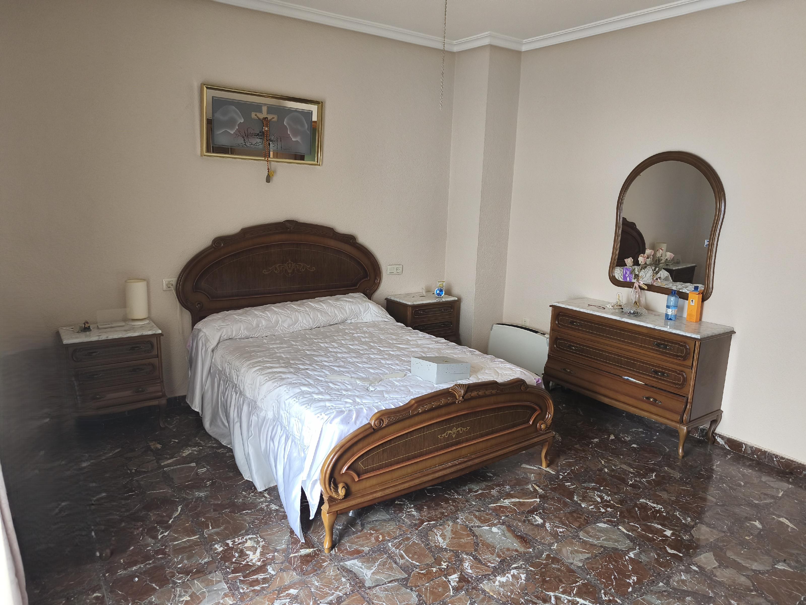 Imagen 13 Casa Pareada en venta en Andújar / Junto a la calle de El Pino, a 5 minutos del centro