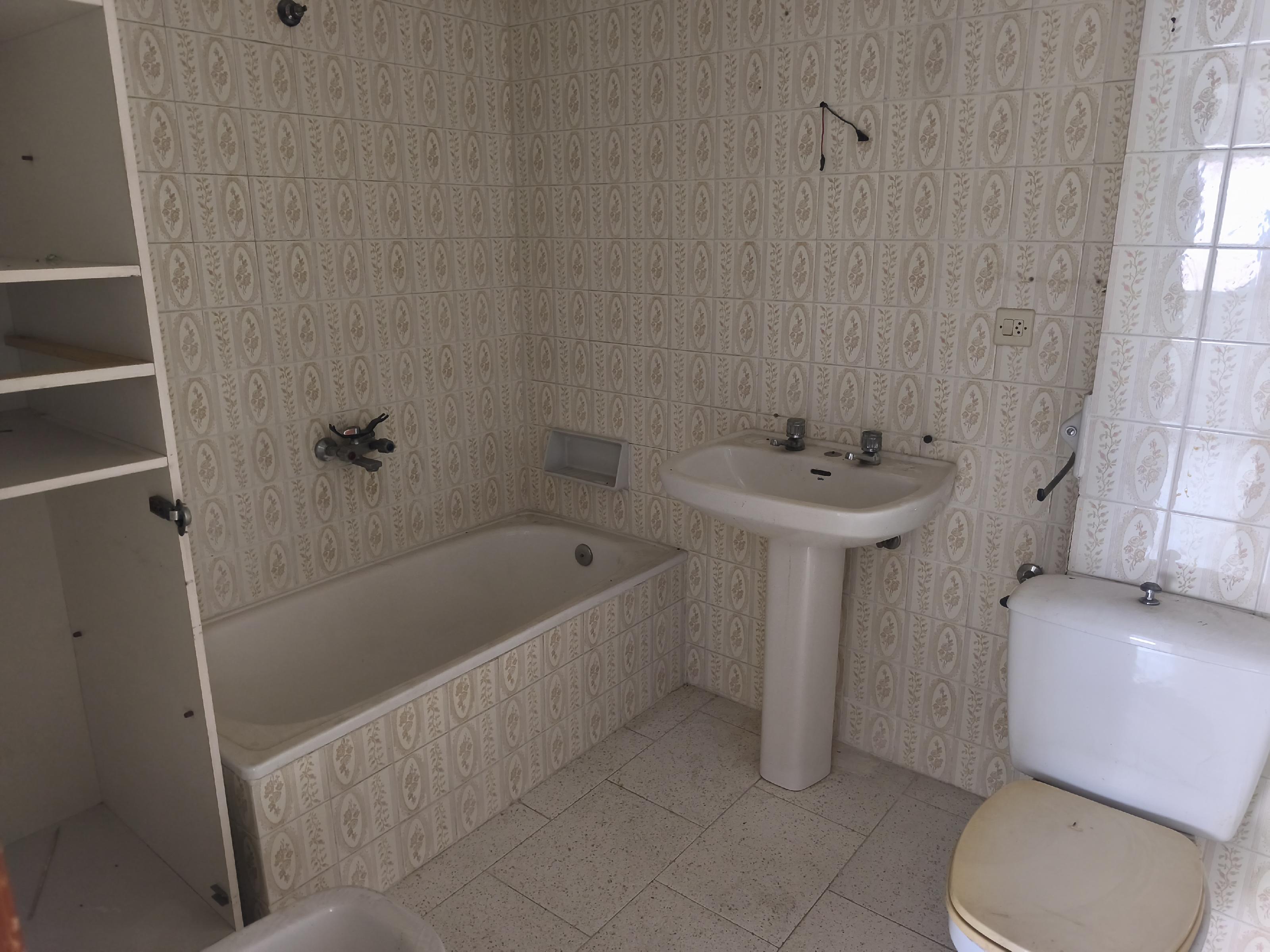 Imagen 10 Apartamento en venta en Andújar / En el corazón de la zona de los Emperadores