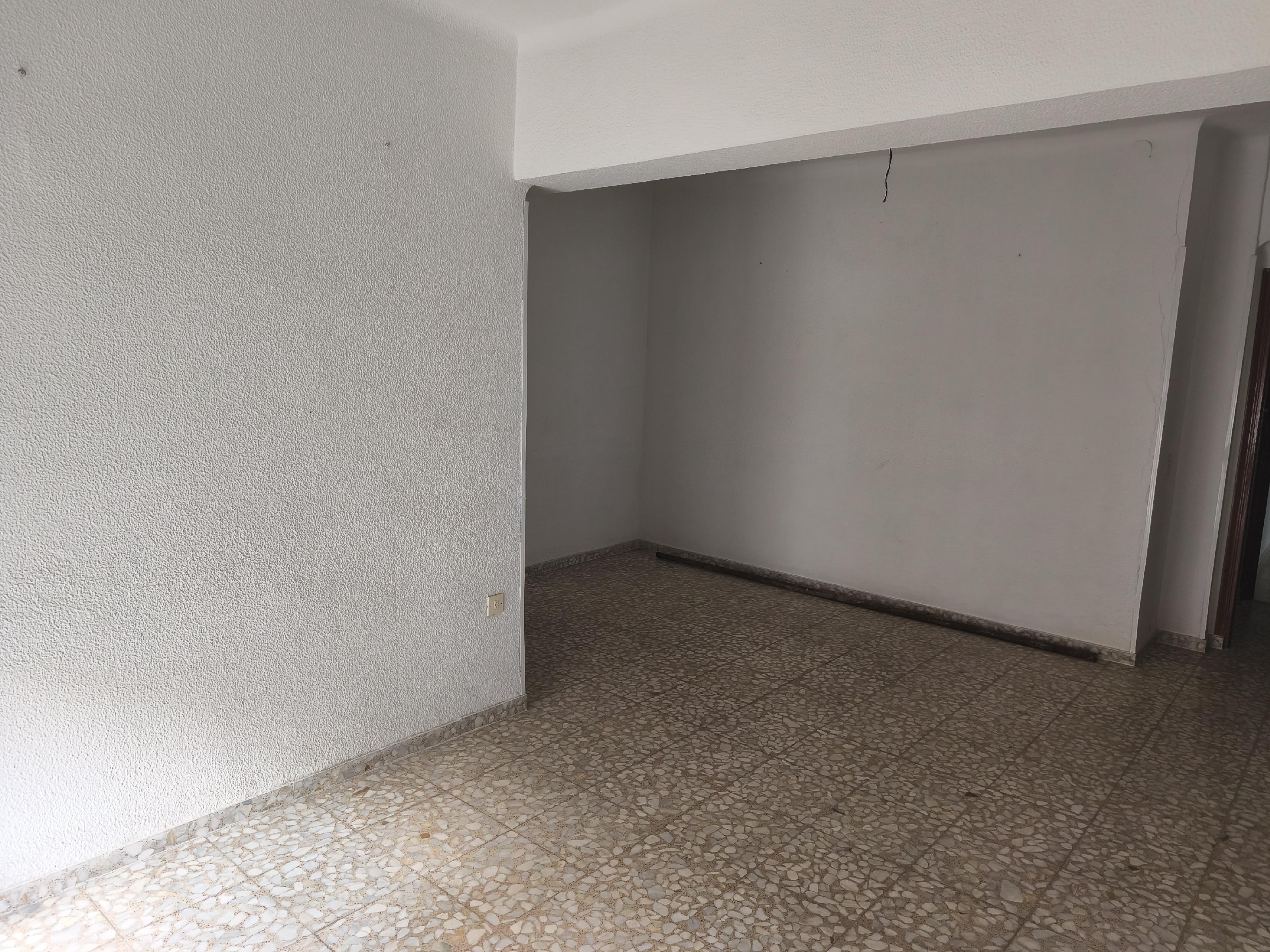 Imagen 3 Apartamento en venta en Andújar / En el corazón de la zona de los Emperadores