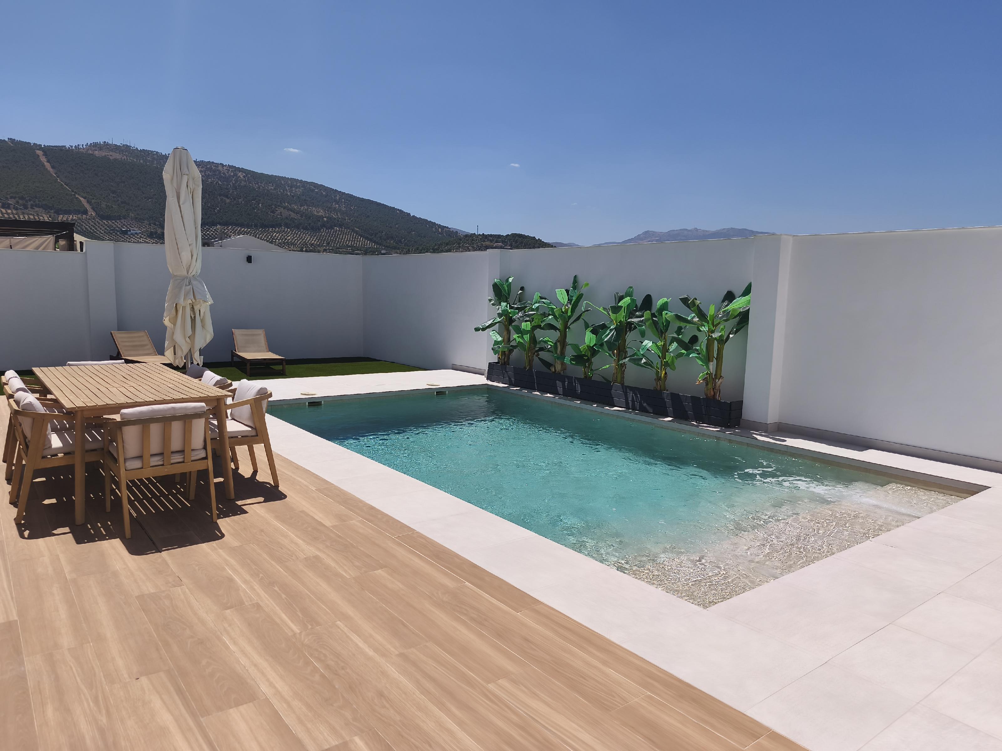 Imagen 1 Casa Pareada en venta en Guardia De Jaén La / Ubicado en La Guardia, a tan solo 5 minuto...
