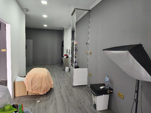 Imagen 2 Inmueble 305334 - Local Comercial en venta en Andújar / A 100 metros del Centro de salud Virgen de la Cabeza