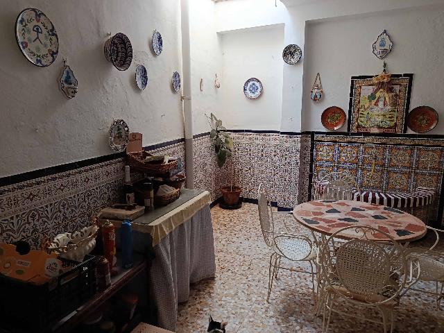 Imagen 4 Inmueble 306252 - Casa Adosada en venta en Andújar / A 50 metros del Cuadro de la Virgen
