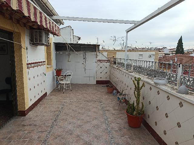 Imagen 1 Inmueble 306766 - Ático en venta en Andújar / A 30 metros del Cuadro de la Virgen