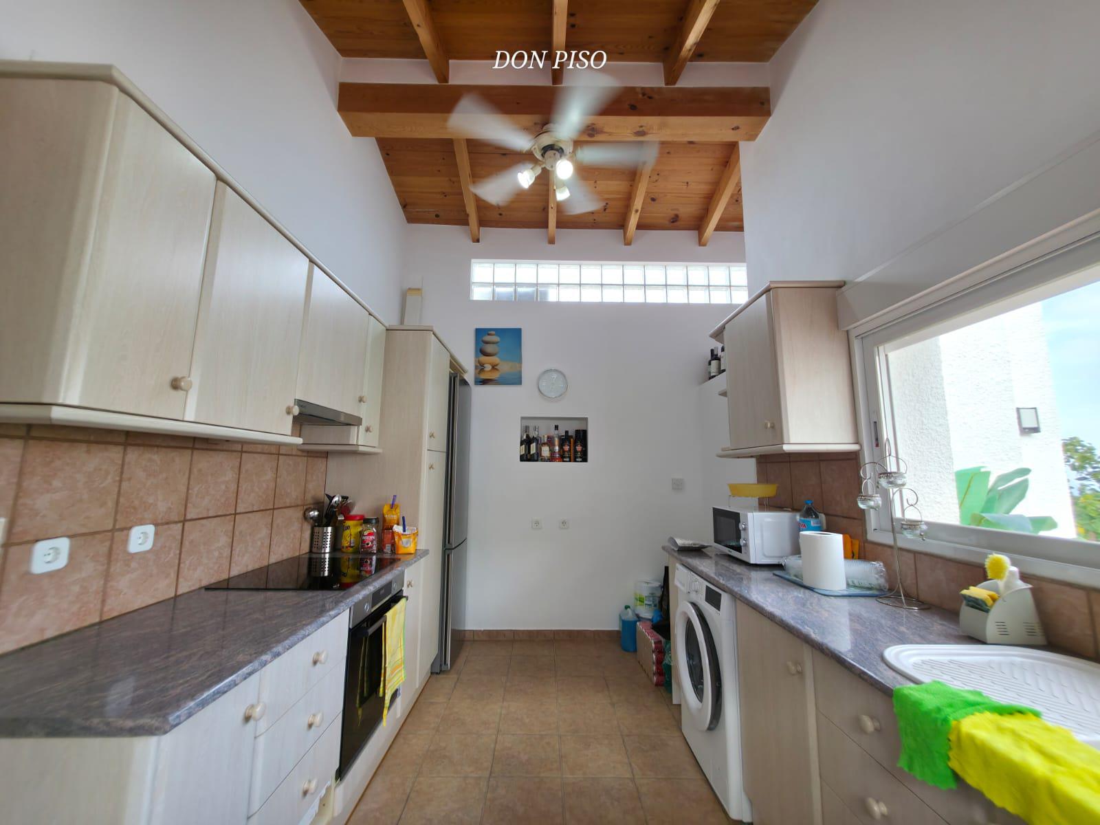Imagen 9 Casa Adosada en venta en Dénia / En el Montgó a un minuto en coche de hospital Pedrera