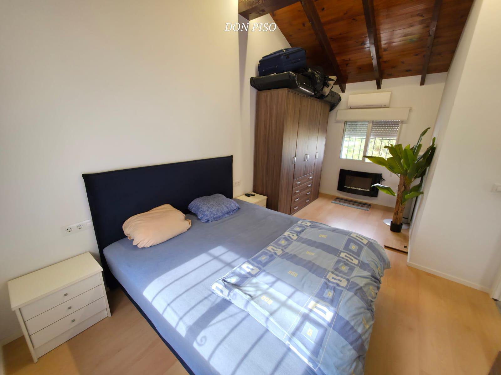 Imagen 5 Casa Adosada en venta en Dénia / En el Montgó a un minuto en coche de hospital Pedrera