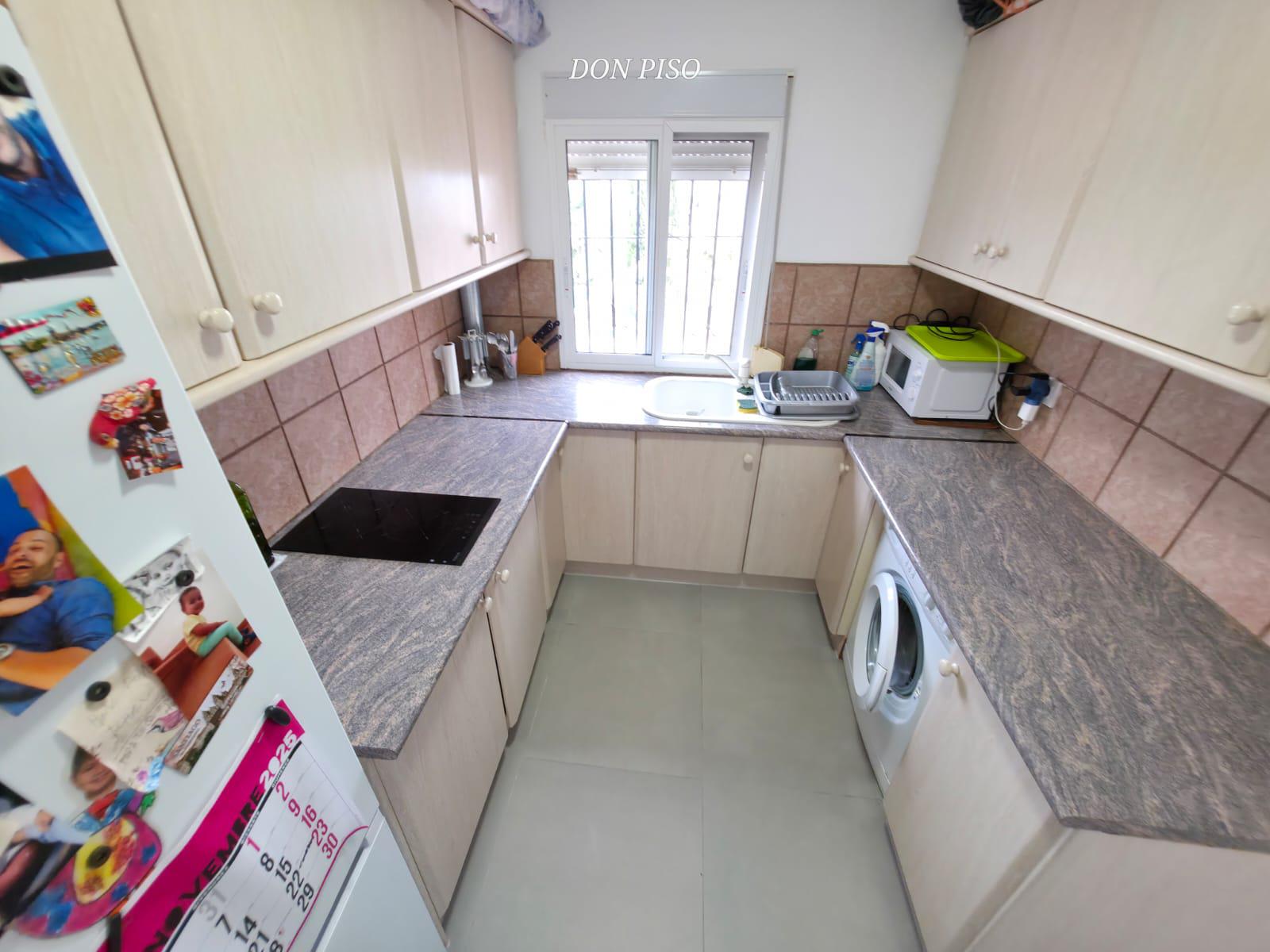 Imagen 13 Casa Adosada en venta en Dénia / En el Montgó a un minuto en coche de hospital Pedrera