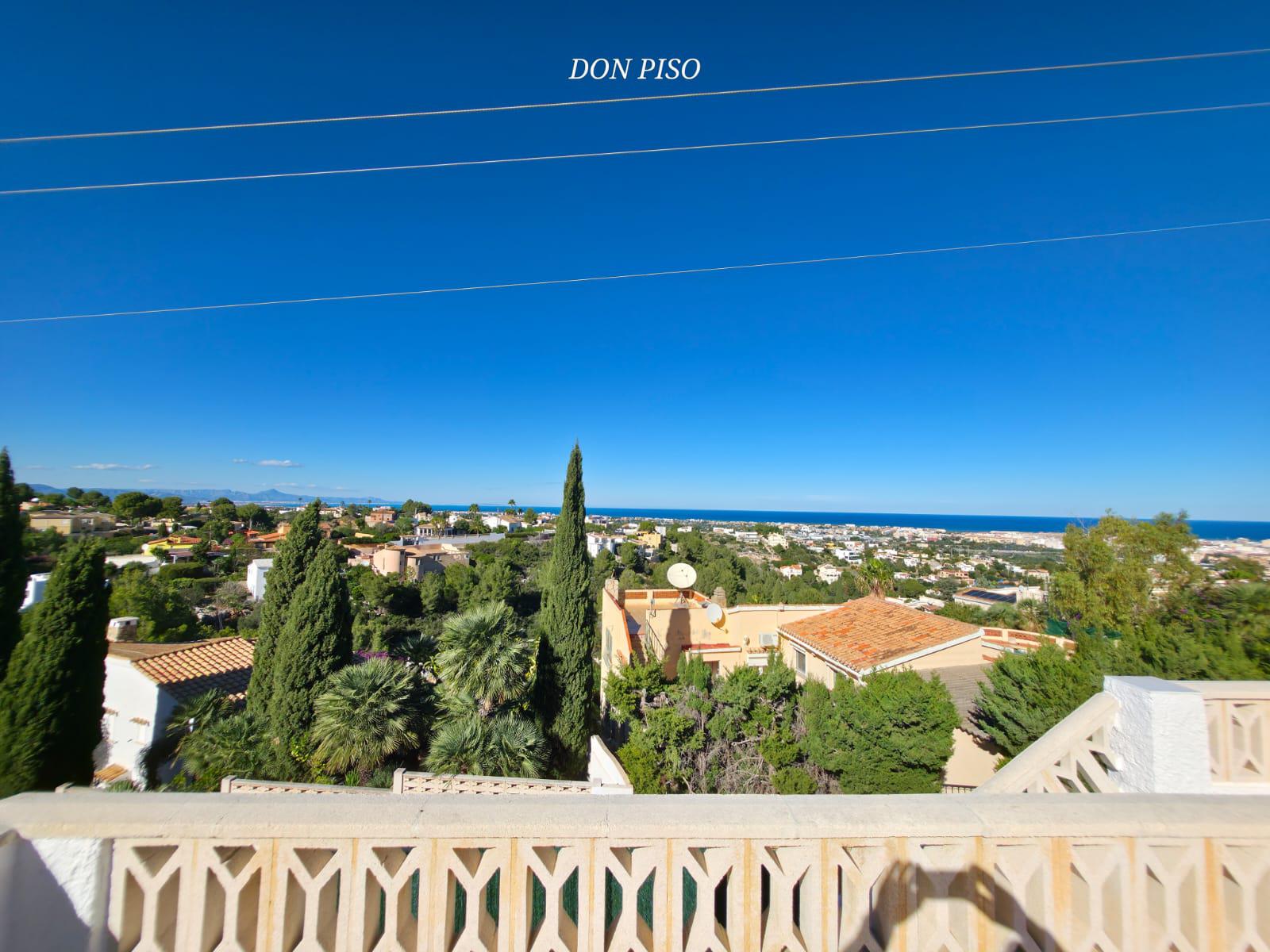 Imagen 17 Casa Adosada en venta en Dénia / En el Montgó a un minuto en coche de hospital Pedrera