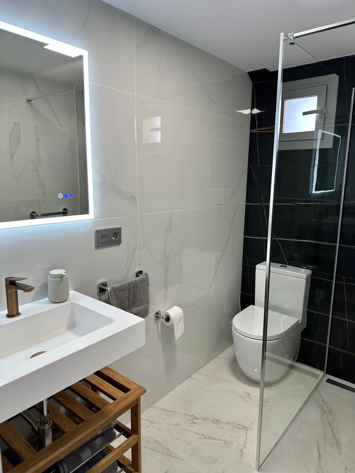 Imagen 4 Apartamento en venta en Dénia / Cerca del club náutico.