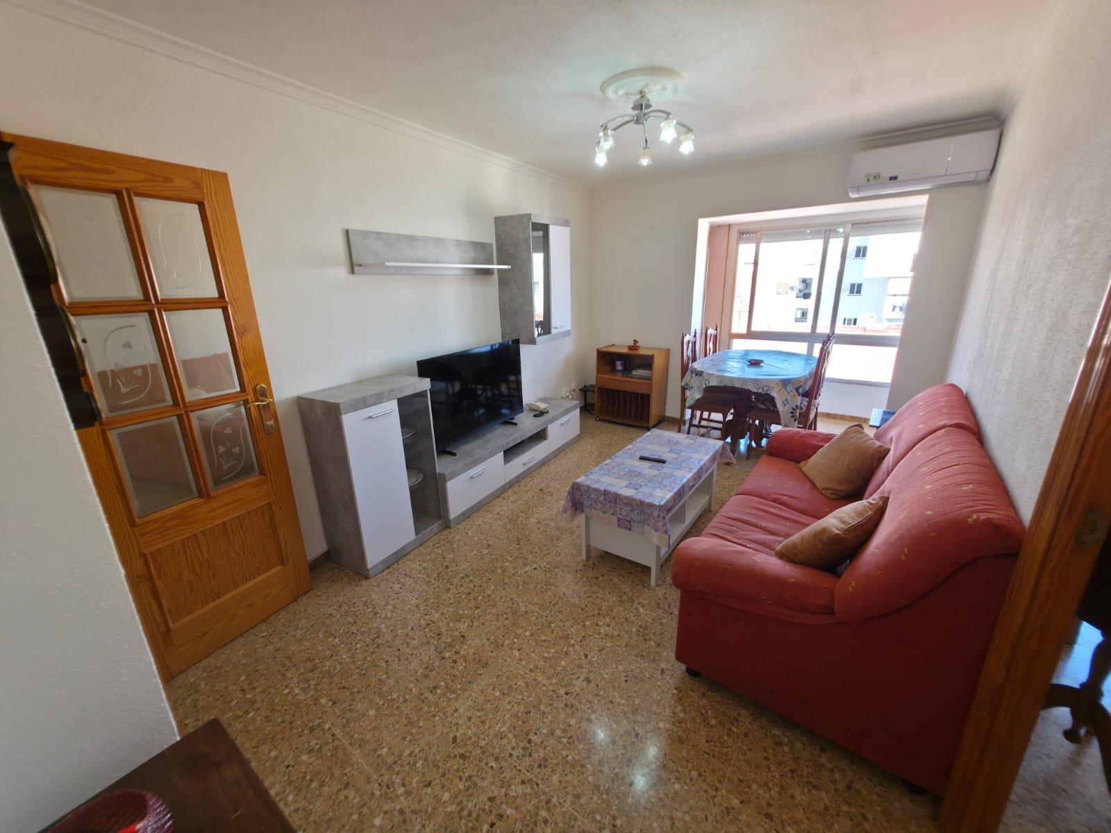 Imagen 1 Apartamento en venta en Dénia / Cerca del club Náutico.