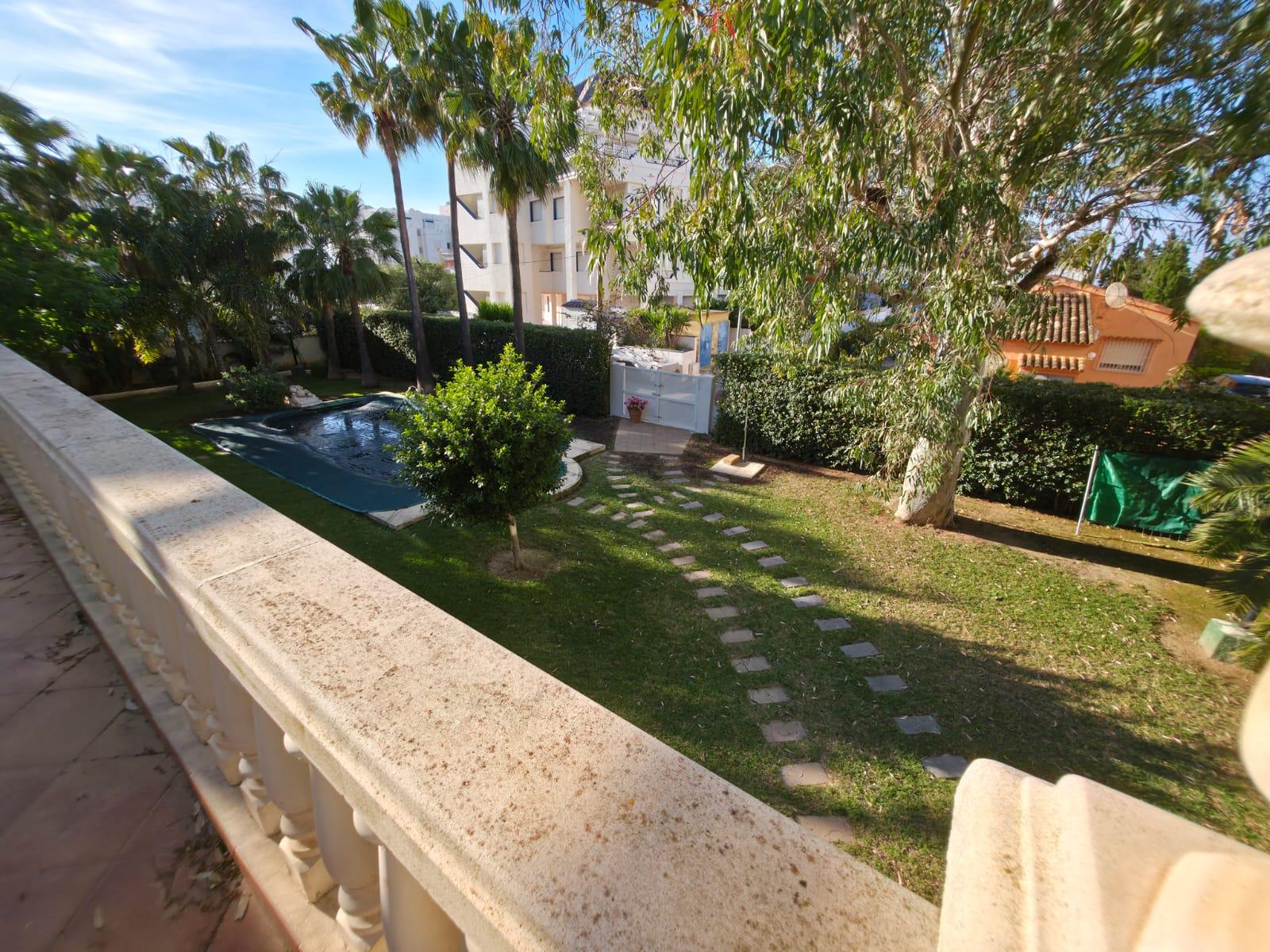 Imagen 34 Casa en venta en Dénia / Cerca del restaurante Cova del Mero.