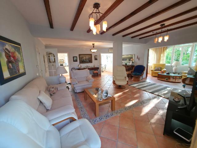 Imagen 2 Inmueble 302427 - Casa en venta en Dénia / Cerca del restaurante Cova del Mero.