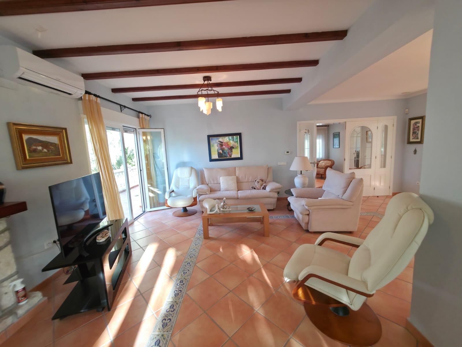 Imagen 3 Casa en venta en Dénia / Cerca del restaurante Cova del Mero.