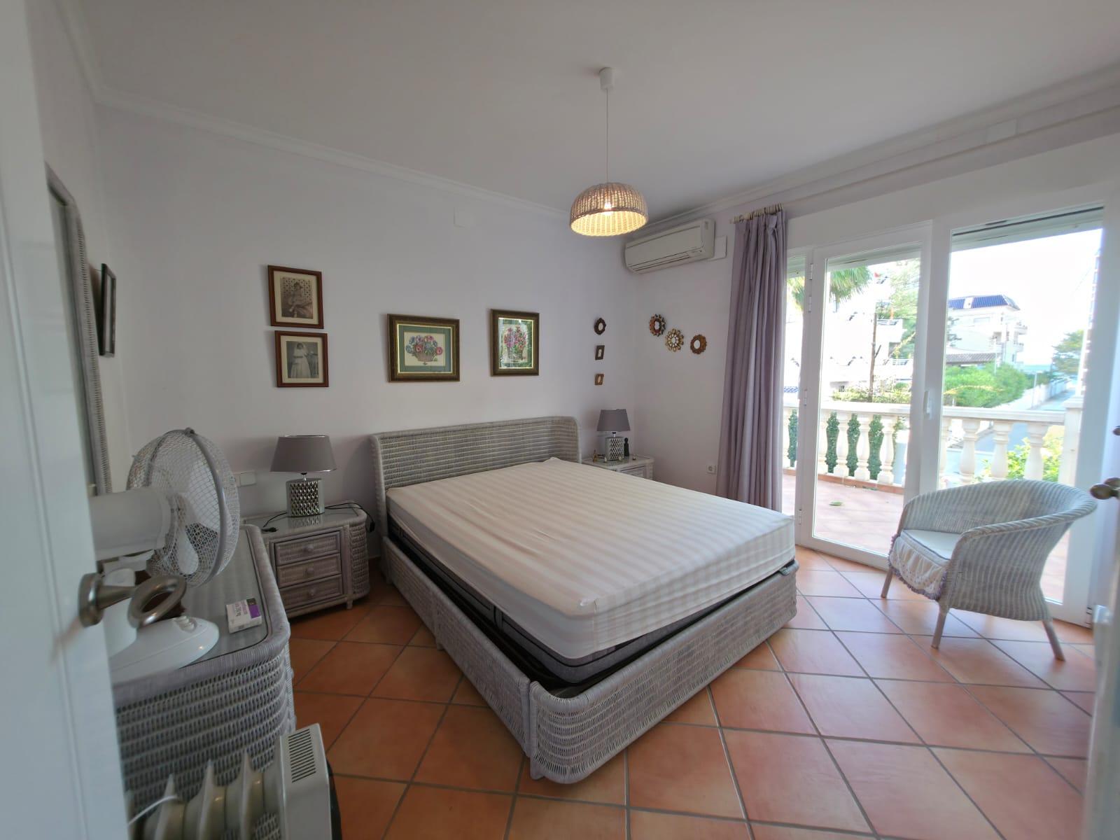 Imagen 11 Casa en venta en Dénia / Cerca del restaurante Cova del Mero.