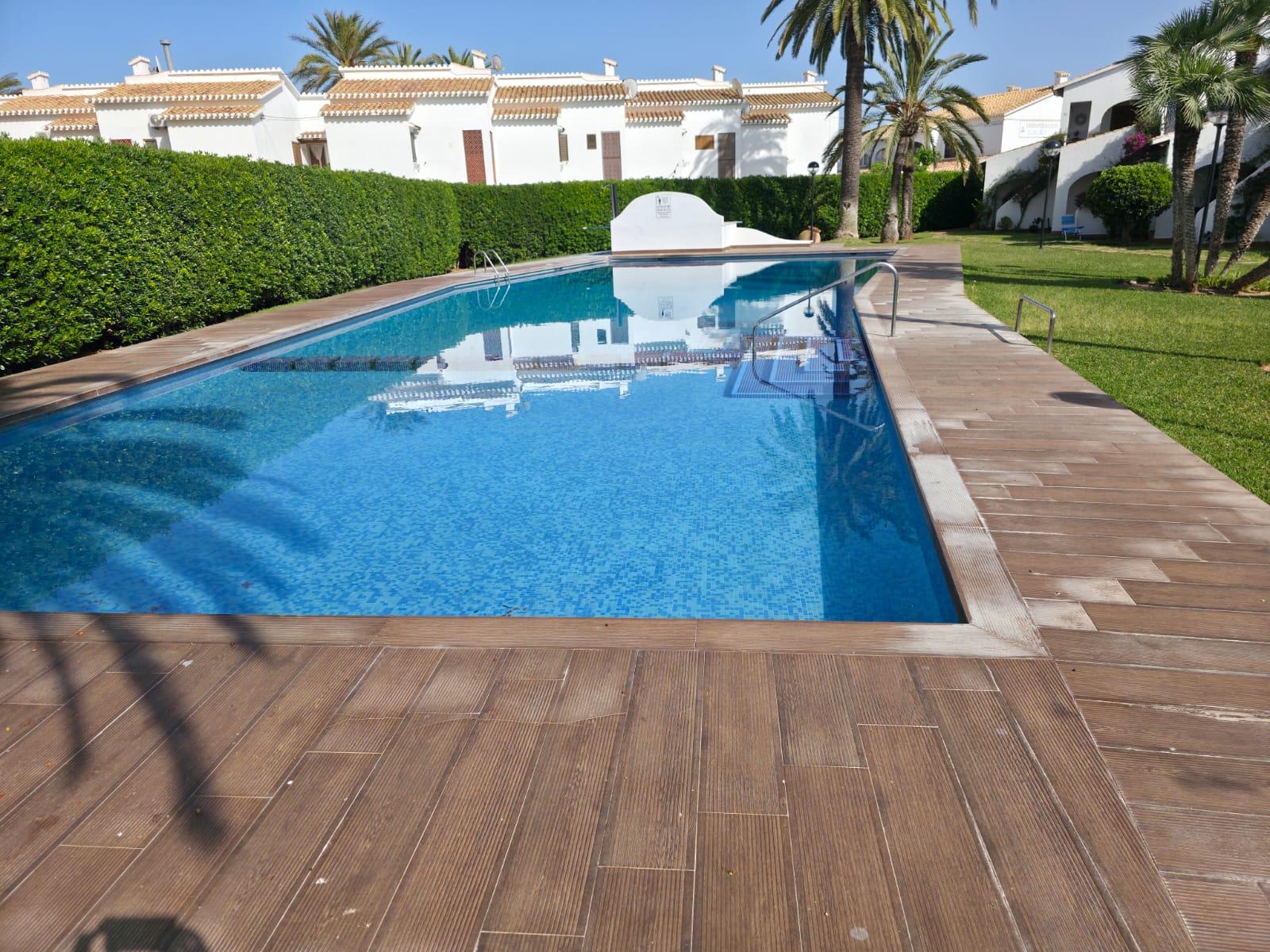 Imagen 1 Apto. Playa en venta en Dénia / Junto playa Els Molins. 