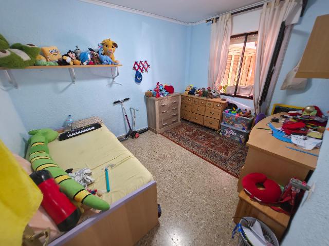 Imagen 8 Inmueble 303783 - Casa Adosada en venta en Ondara / Cerca del centro comercial Portal de La Marina.