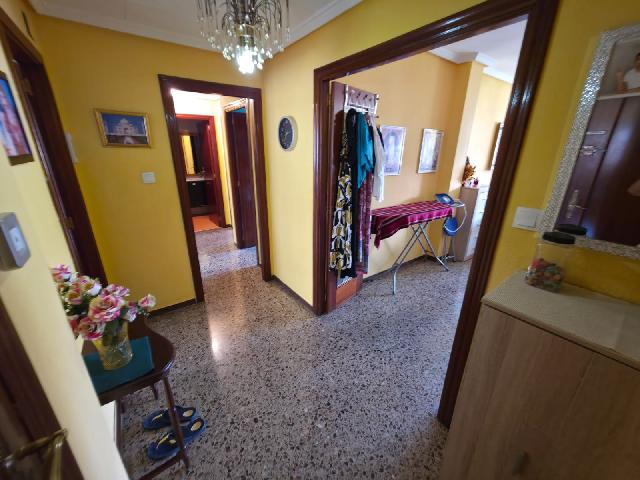 Imagen 2 Inmueble 304132 - Apartamento en venta en Dénia / Cerca del club Náutico.