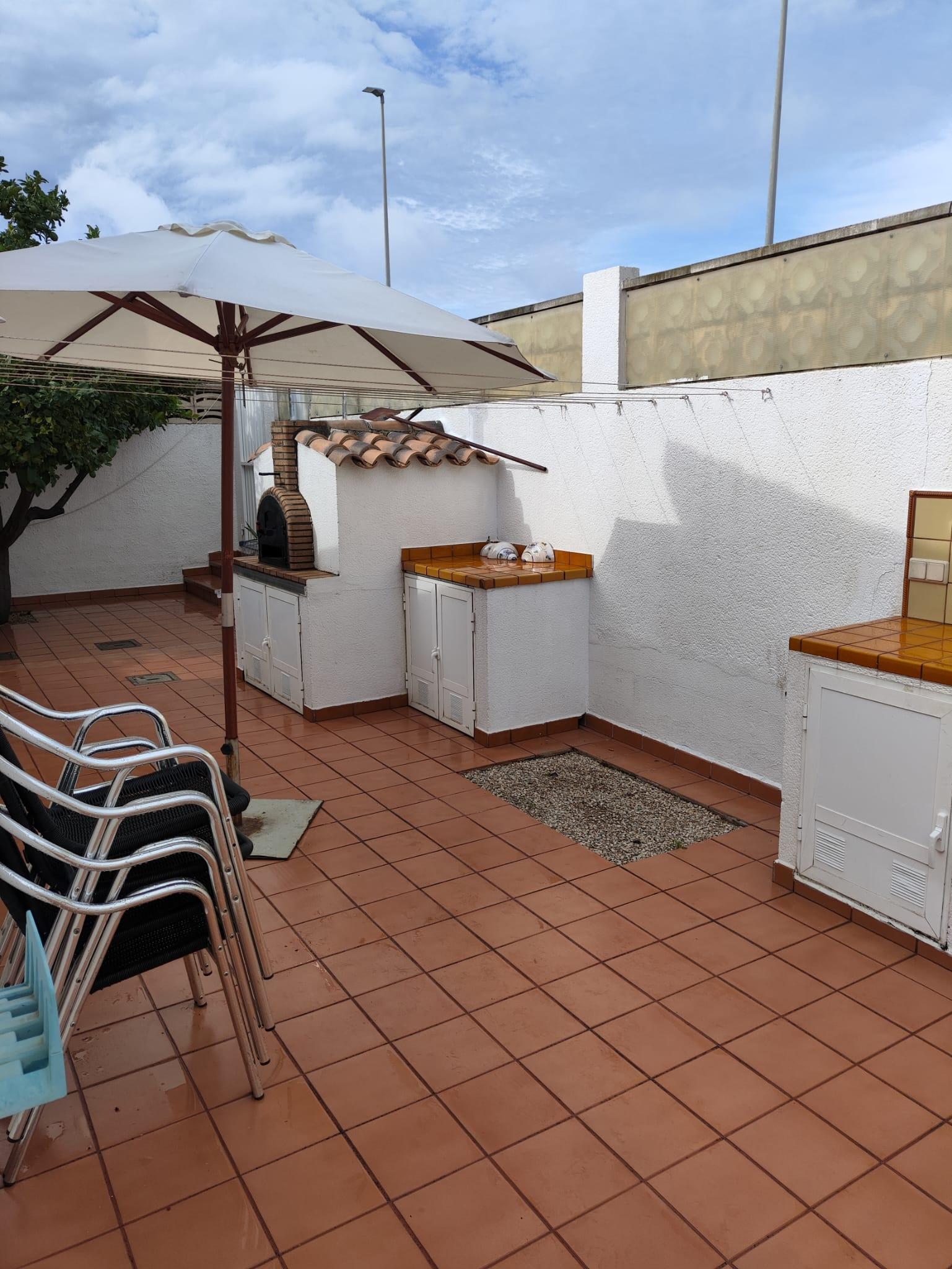 Imagen 19 Casa Adosada en venta en Dénia / Cerca de Playa de las Albaranas