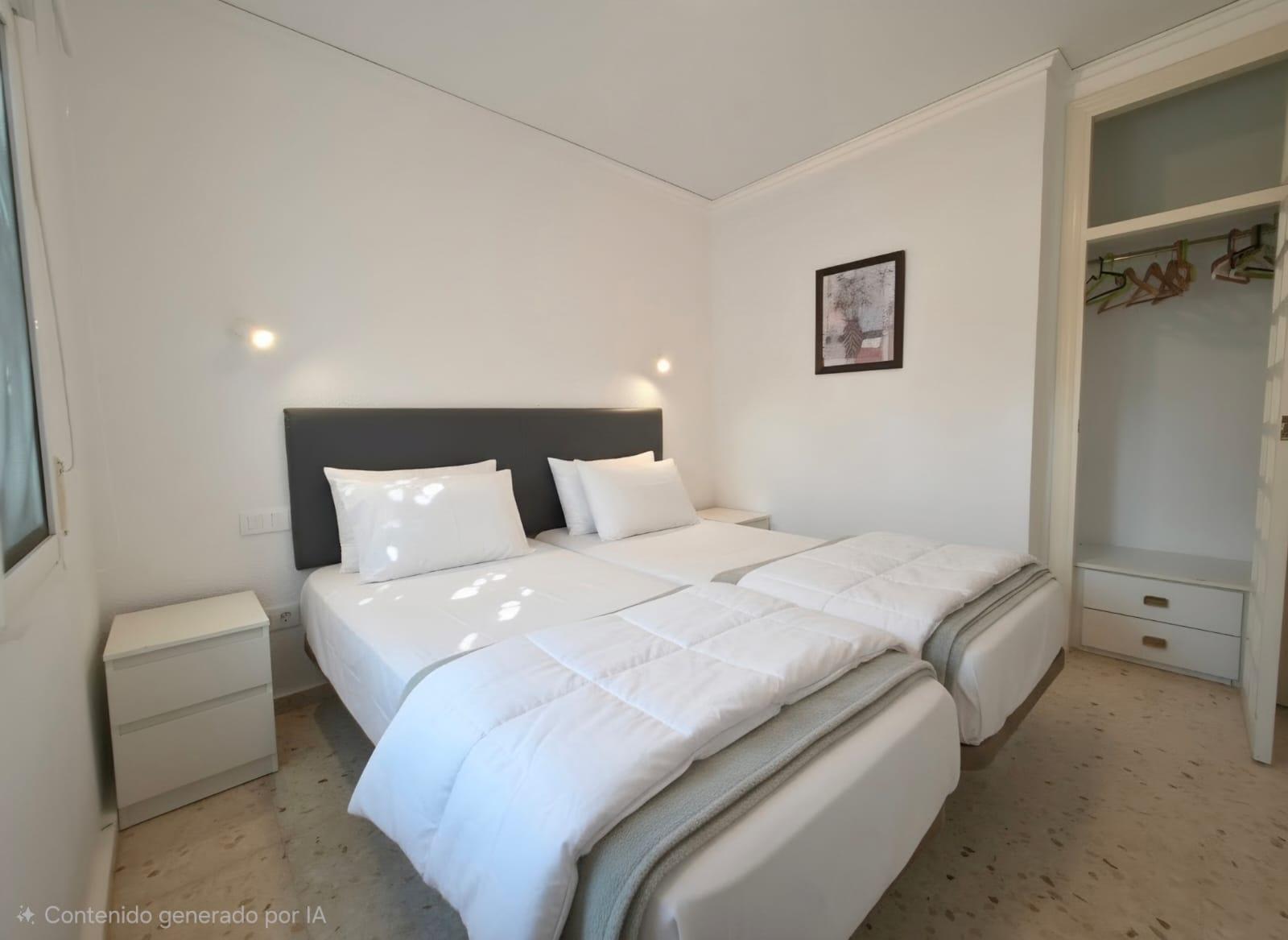 Imagen 4 Apto. Playa en venta en Dénia / Urbanización El Palmar cerca de la playa 