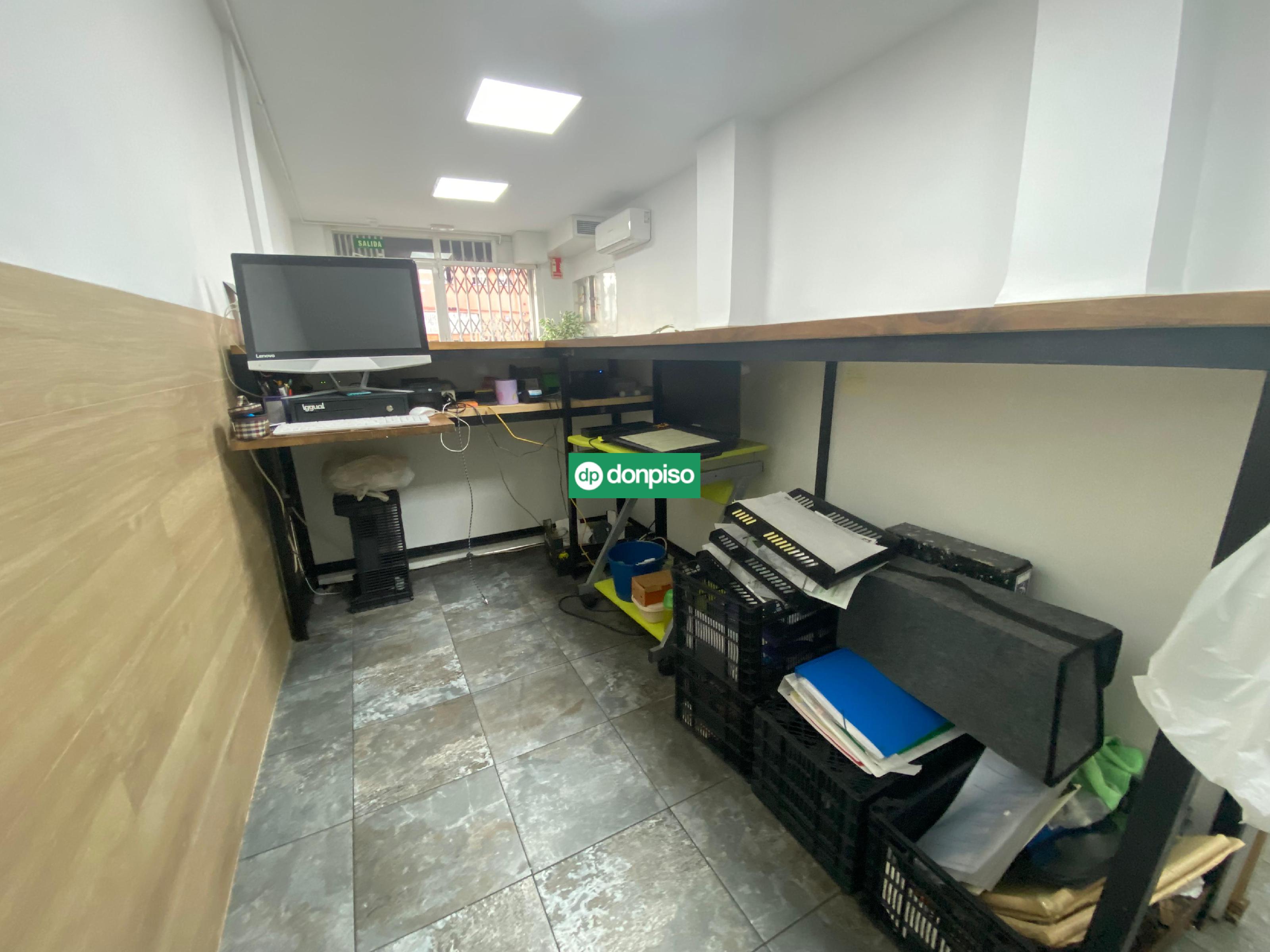 Imagen 7 Local Comercial en venta en Cáceres / Cerca de la Plaza de toros