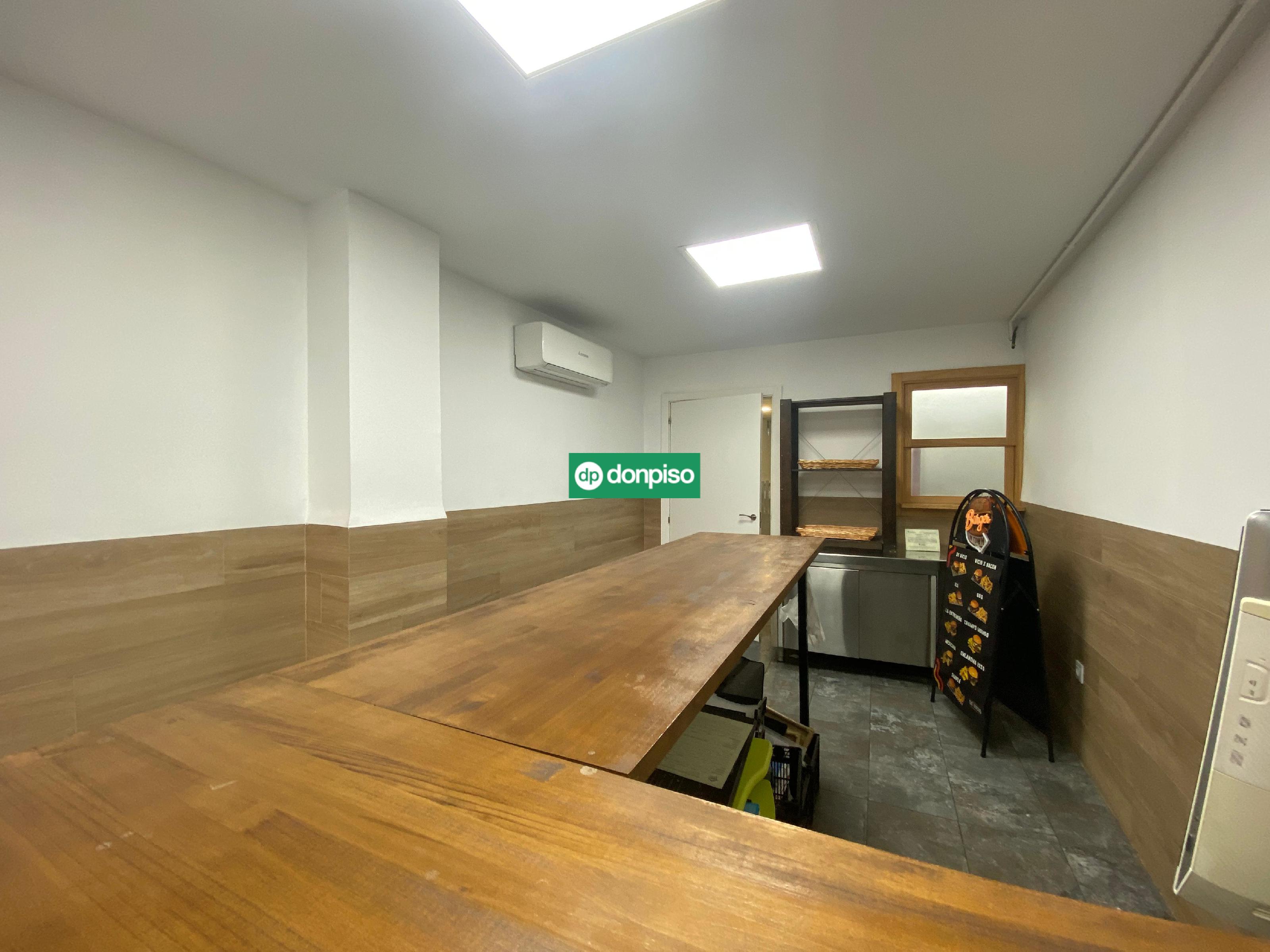 Imagen 6 Local Comercial en venta en Cáceres / Cerca de la Plaza de toros