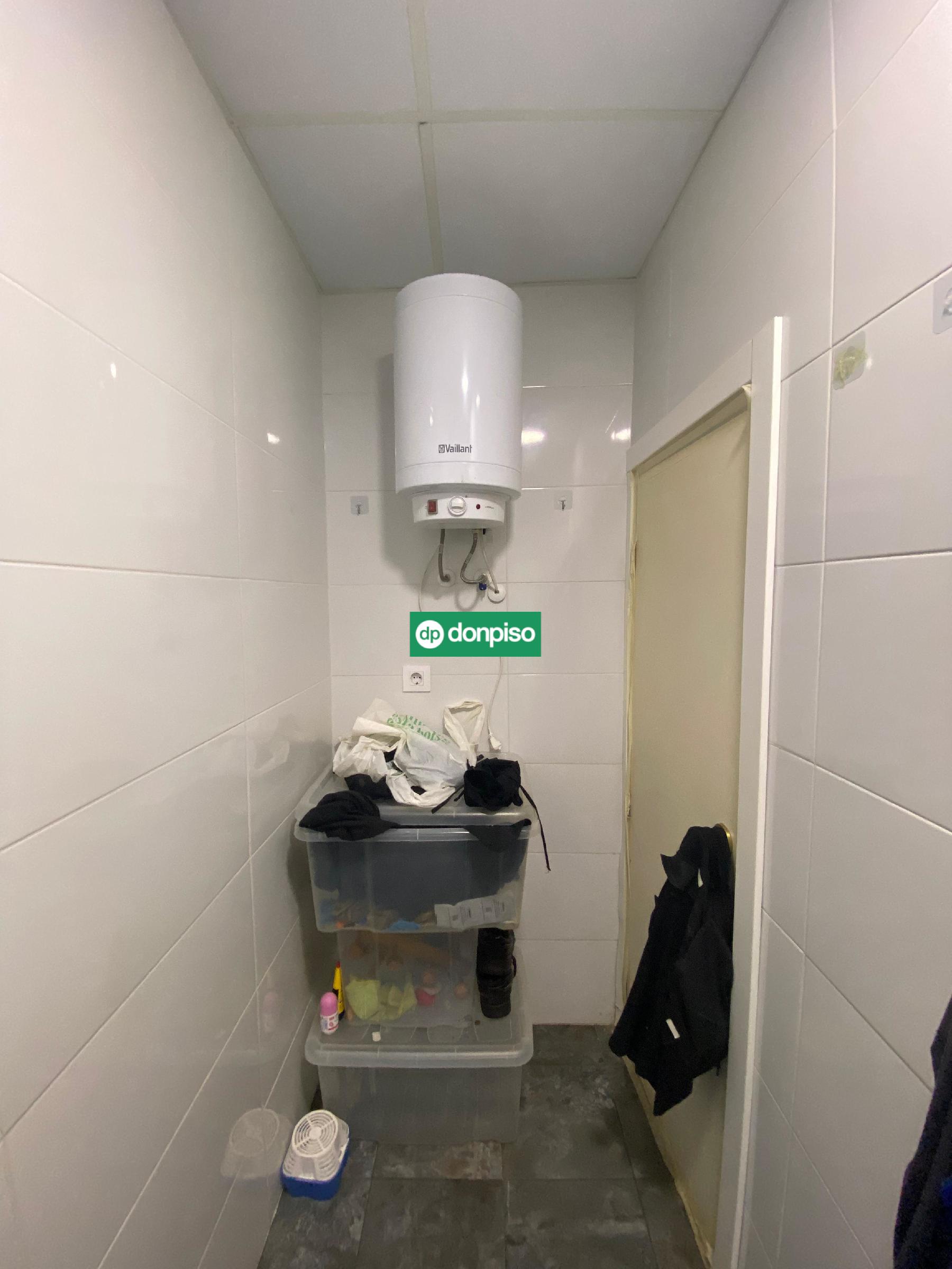 Imagen 20 Local Comercial en venta en Cáceres / Cerca de la Plaza de toros