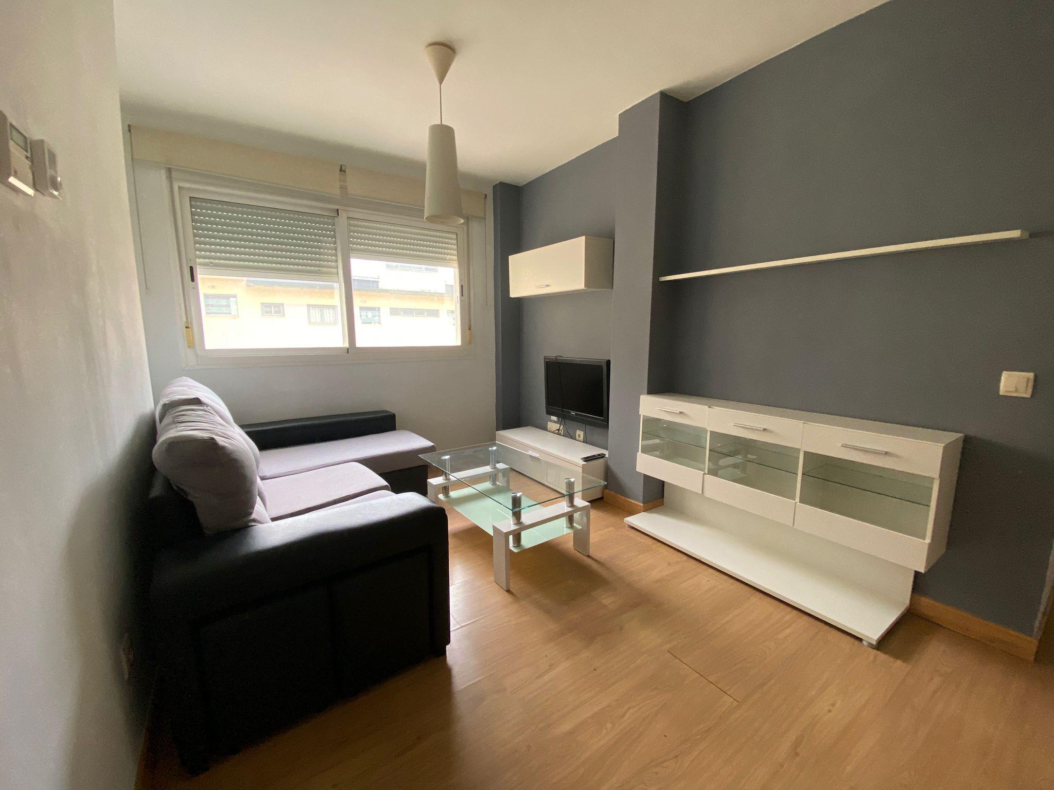 Imagen 3 Apartamento en venta en Cáceres / A 30 metros del Perú