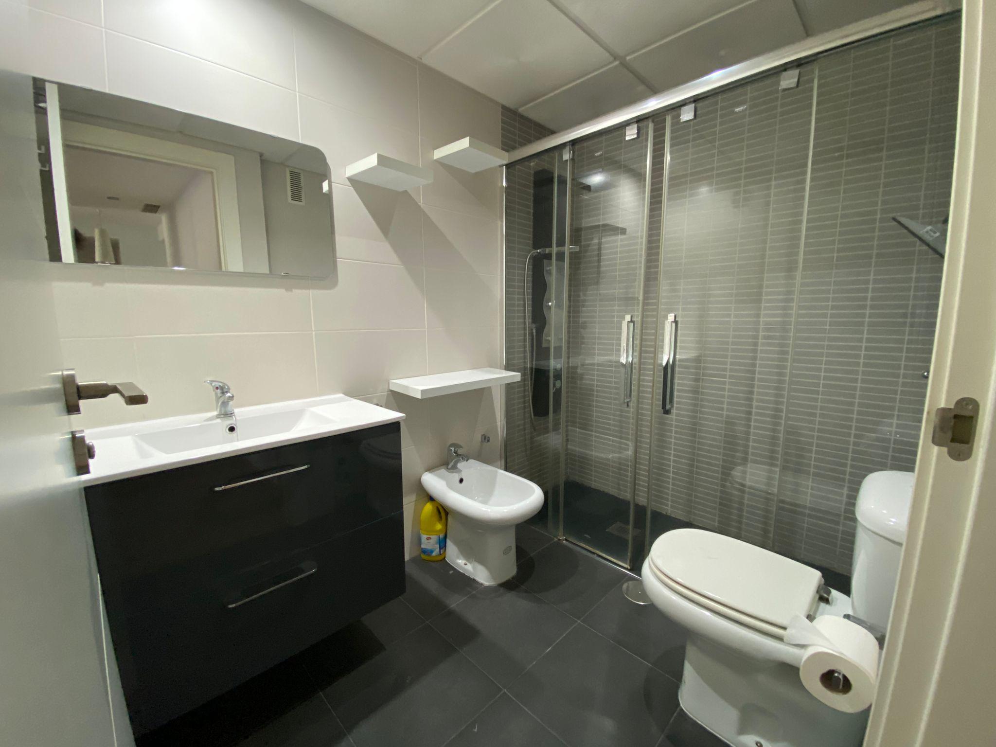 Imagen 20 Apartamento en venta en Cáceres / A 30 metros del Perú