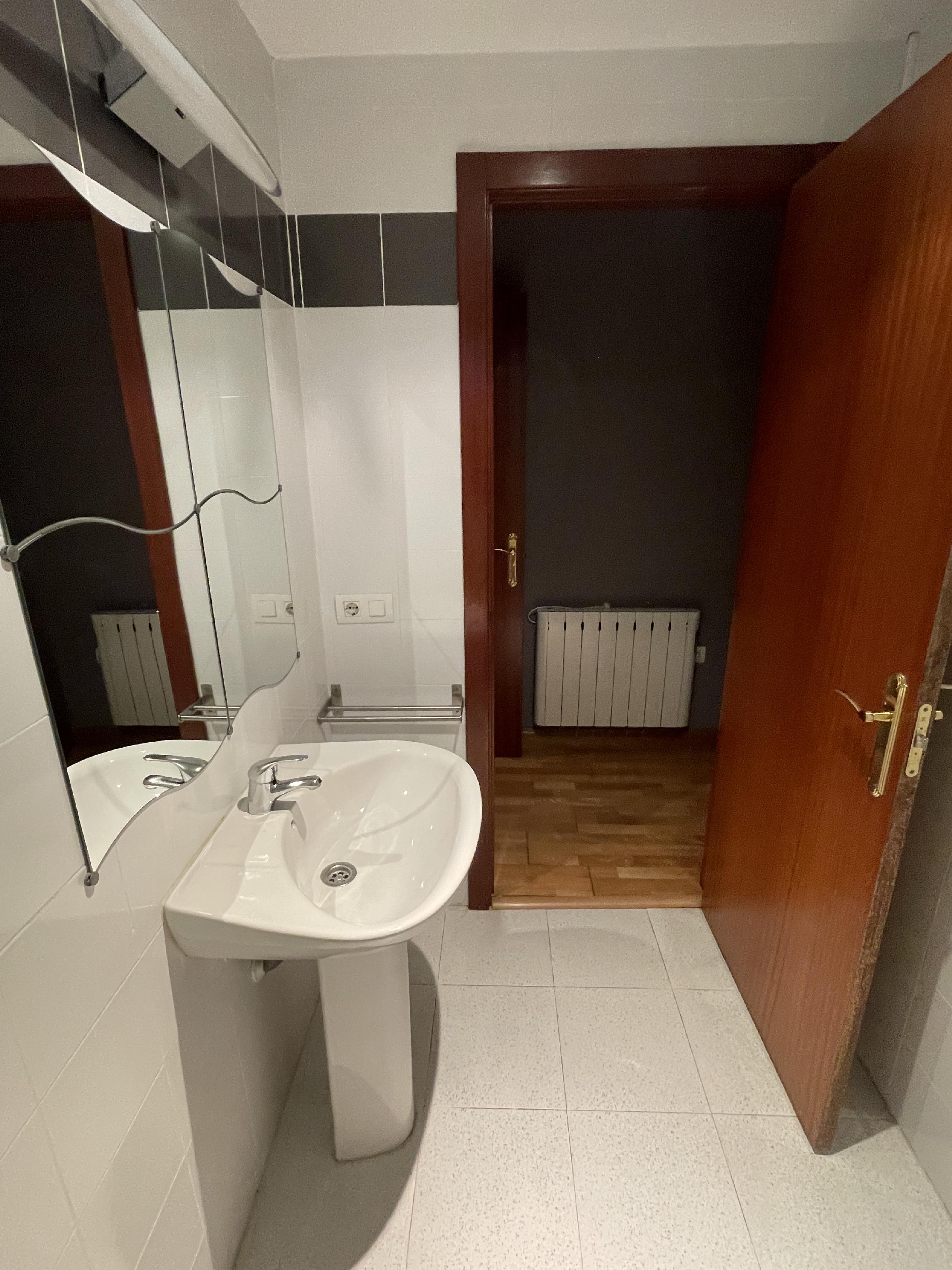 Imagen 18 Apartamento en alquiler en Cáceres / Avenida de San Blas