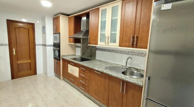 Imagen 1 Inmueble 299896 - Apartamento en alquiler en Cáceres / Zona de los Castellanos