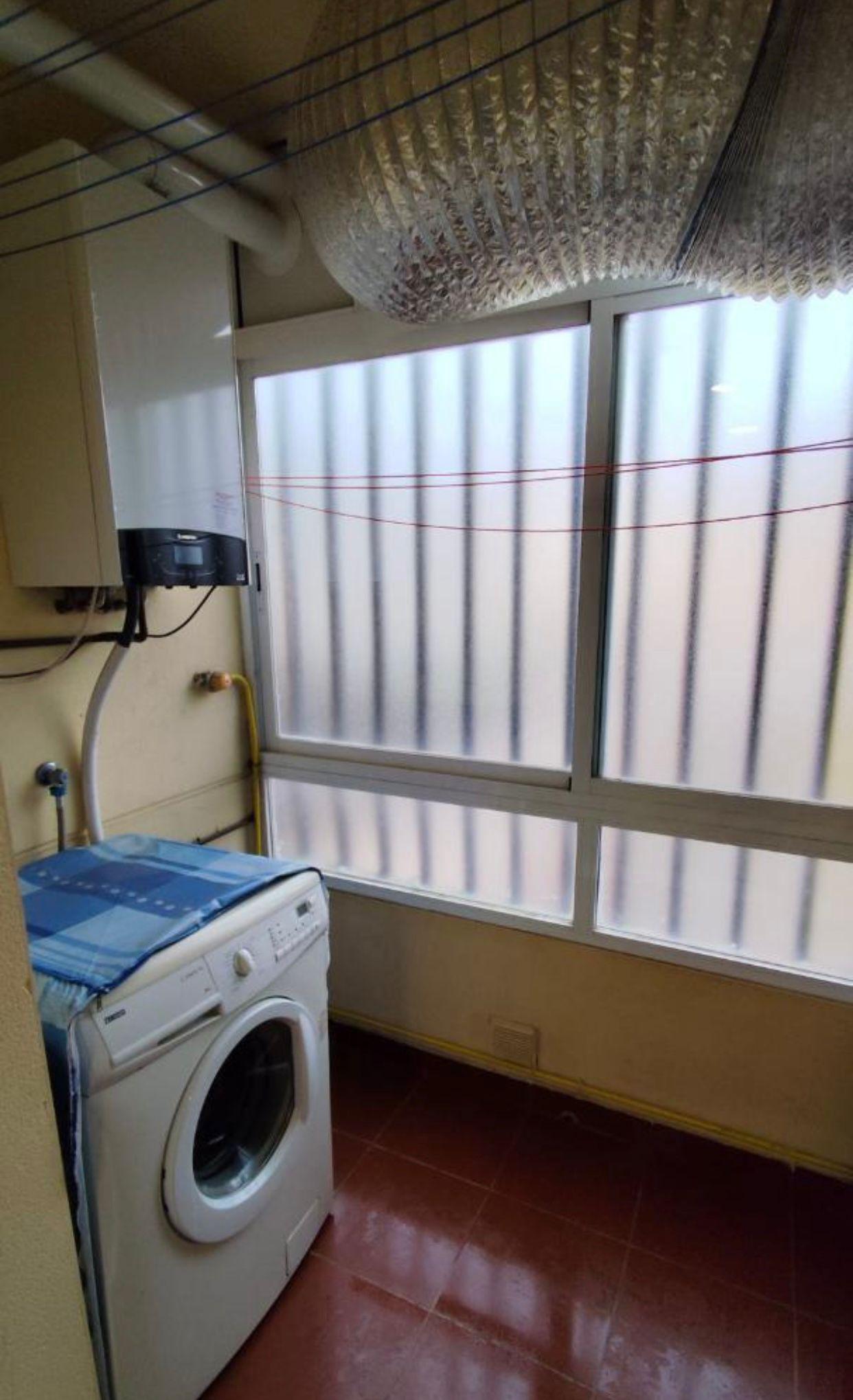 Imagen 6 Apartamento en alquiler en Cáceres / Zona de los Castellanos