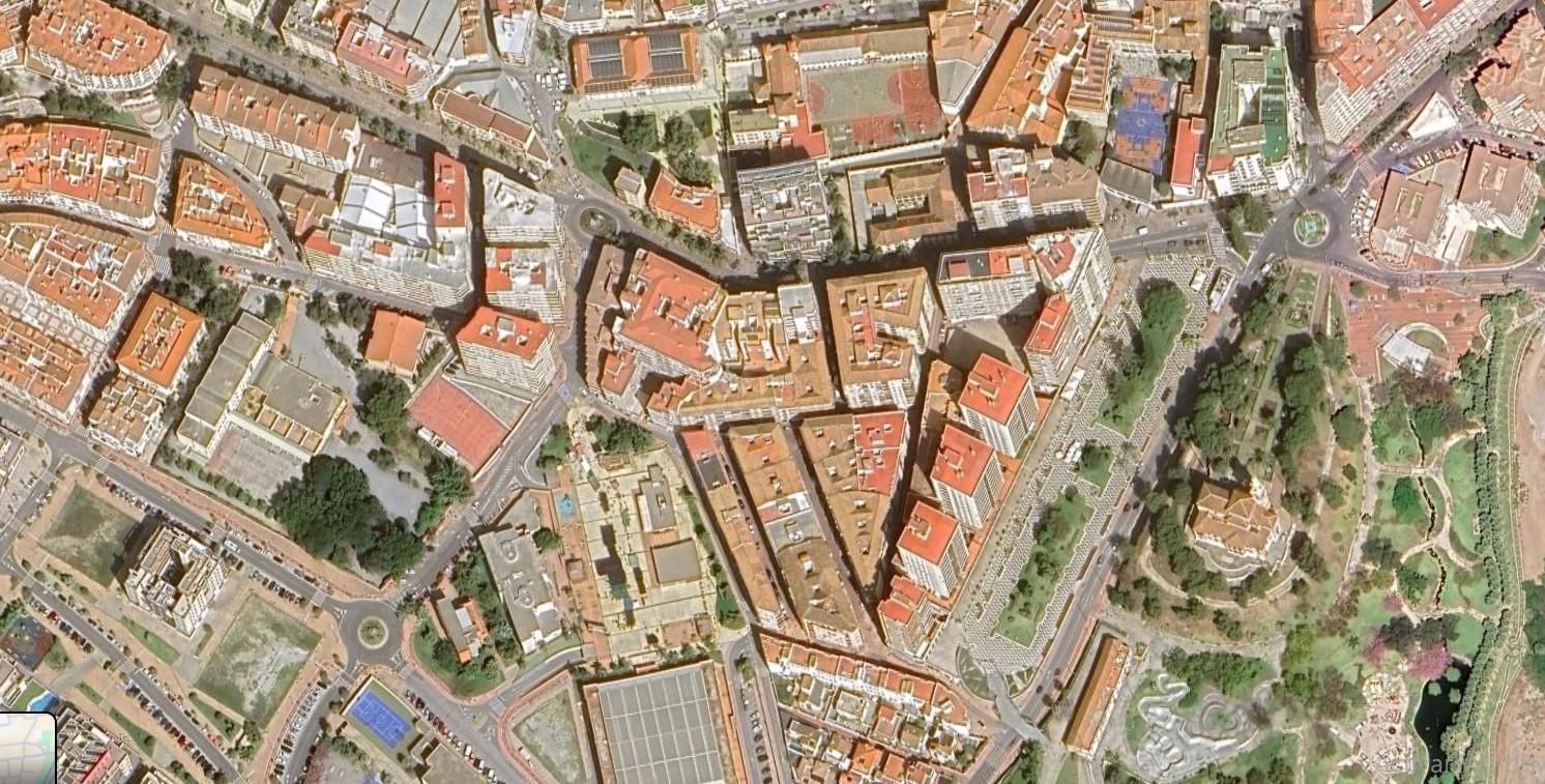 Imagen 3 Parking Coche en venta en Motril / Junto a avenida de Salobreña.