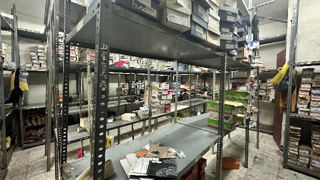 Imagen 14 Inmueble 297323 - Local Comercial en alquiler en Villaviciosa De Odón / Local en plena zona comercial en cal...