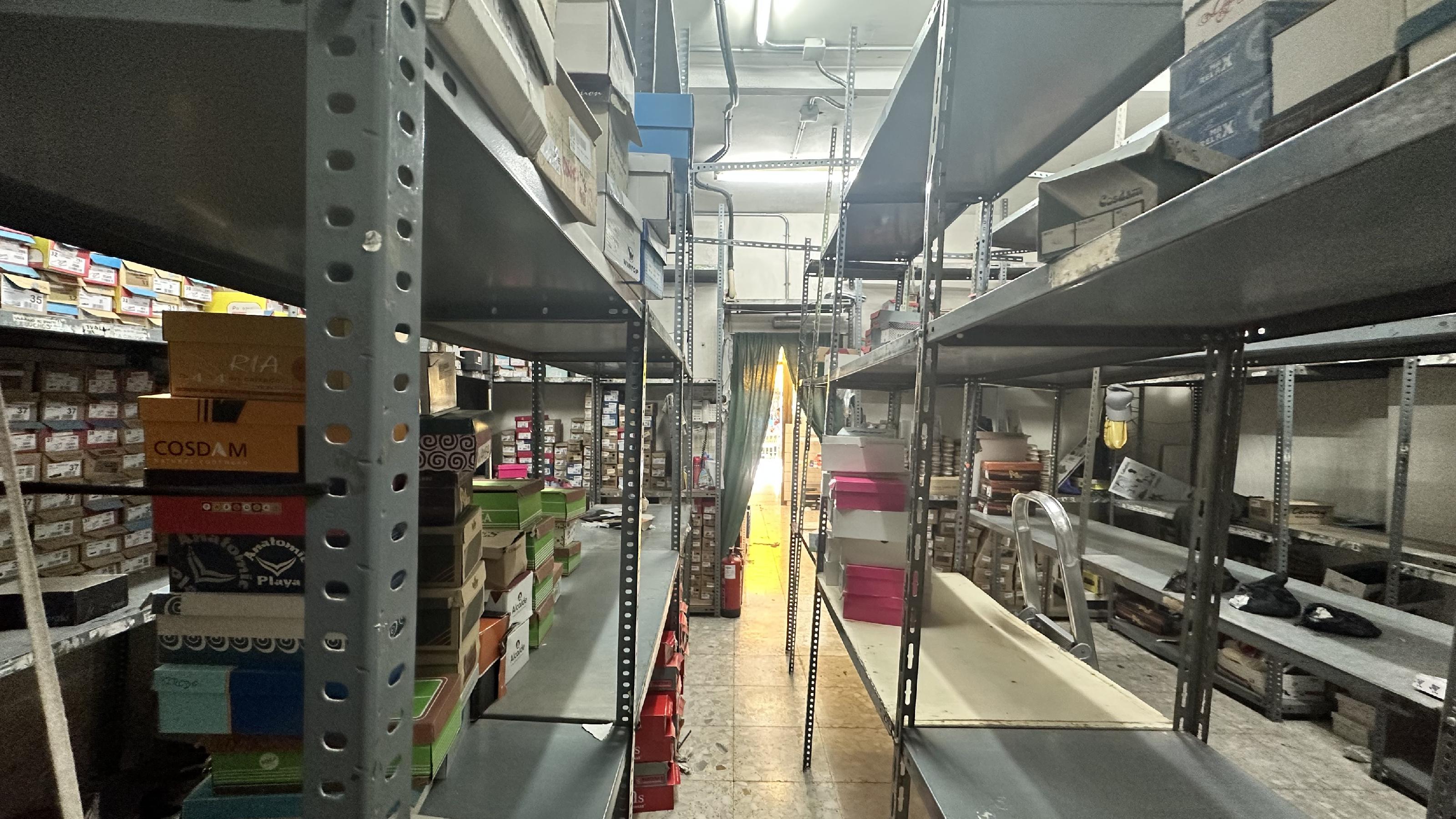 Imagen 15 Local Comercial en alquiler en Villaviciosa De Odón / Local en plena zona comercial en cal...