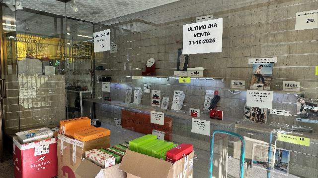 Imagen 11 Inmueble 297323 - Local Comercial en alquiler en Villaviciosa De Odón / Local en plena zona comercial en cal...