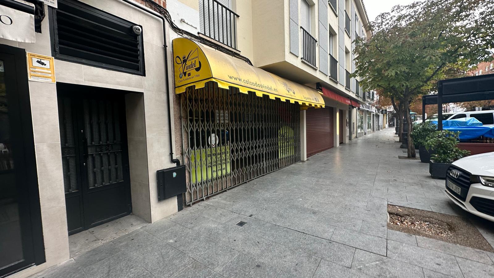 Imagen 6 Local Comercial en alquiler en Villaviciosa De Odón / Local en plena zona comercial en cal...