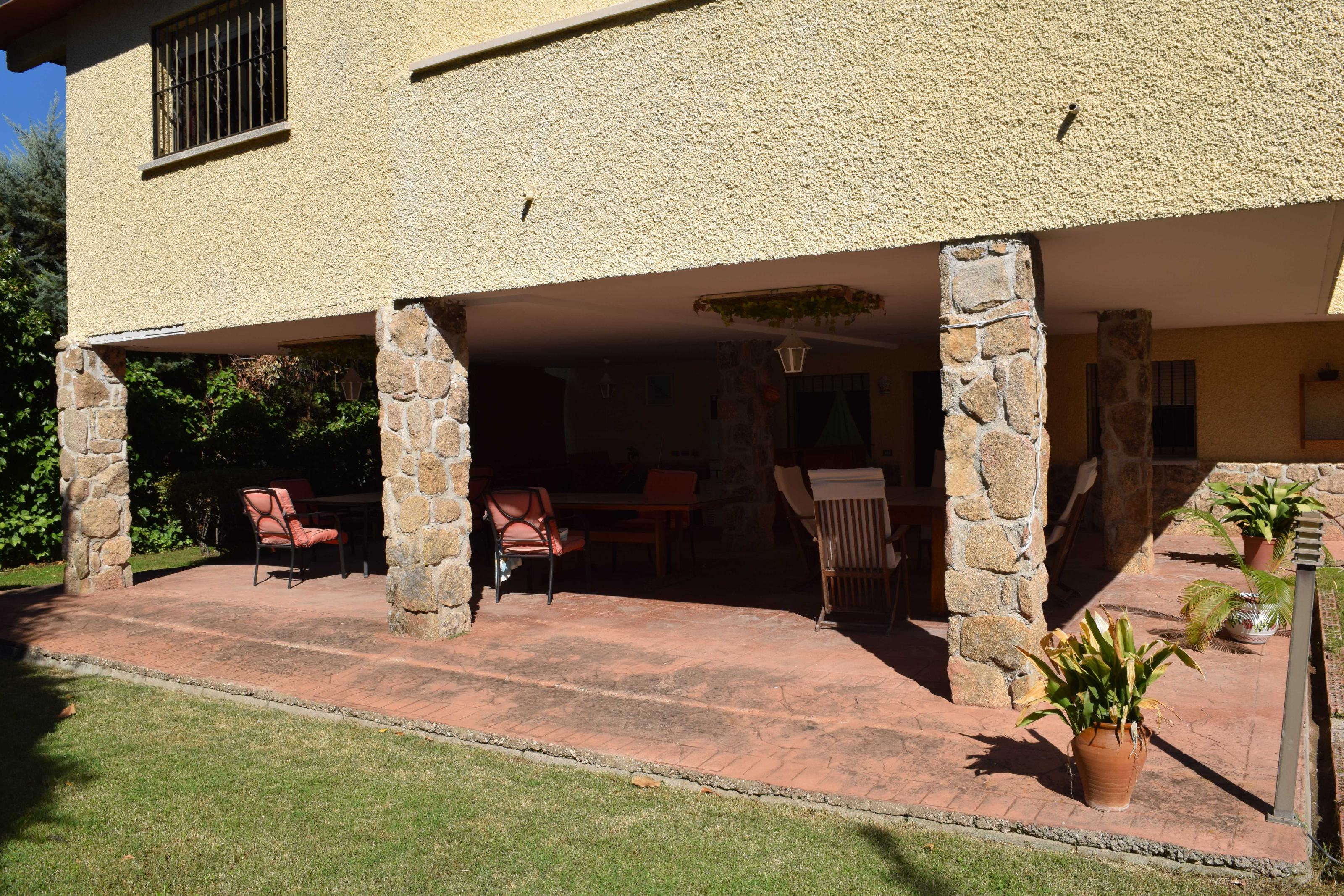 Imagen 2 Piso en alquiler en Villaviciosa De Odón / Alquiler para estudiantes de 2 habitaciones con...