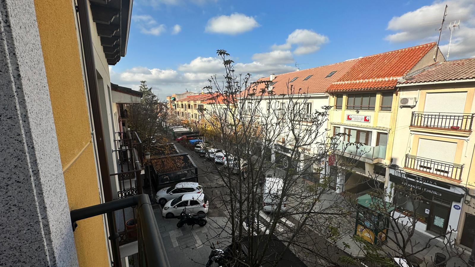 Imagen 2 Apartamento en venta en Villaviciosa De Odón / Piso centrico en villaviciosa de odon 