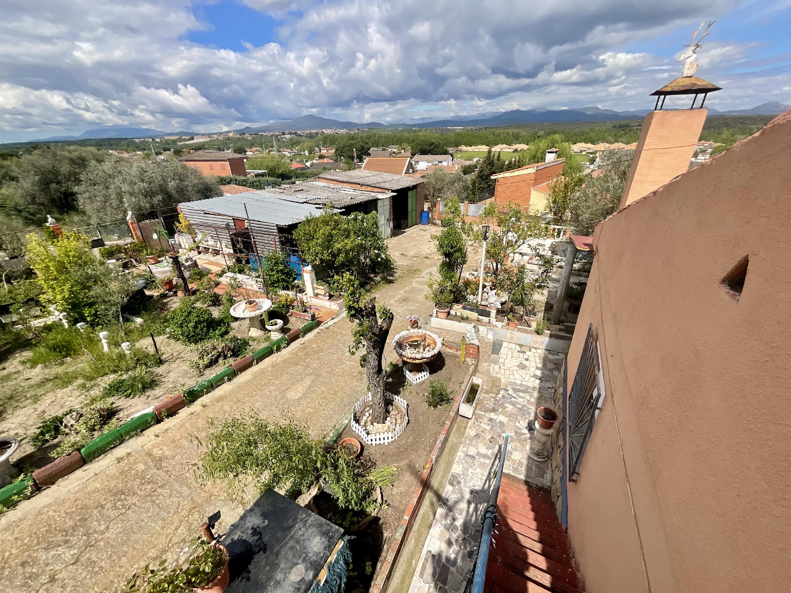 Imagen 22 Casa Aislada en venta en Escalona / Chalet aislado en venta con gran parcela con vistas