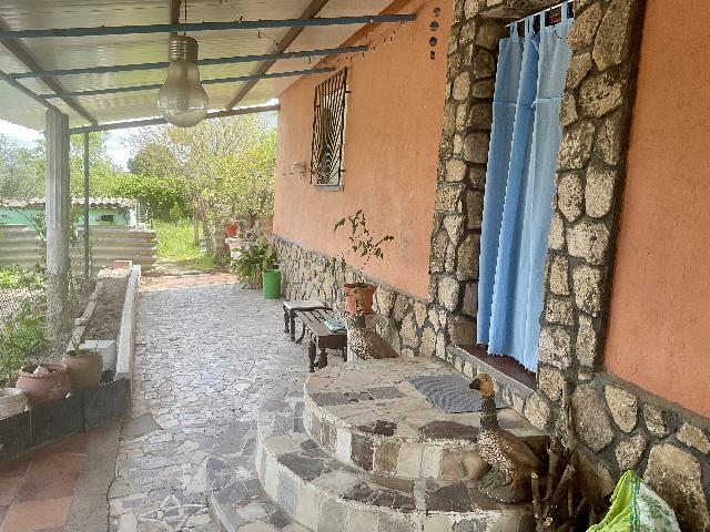 Imagen 1 Inmueble 299460 - Casa Aislada en venta en Escalona / Chalet aislado en venta con gran parcela con vistas