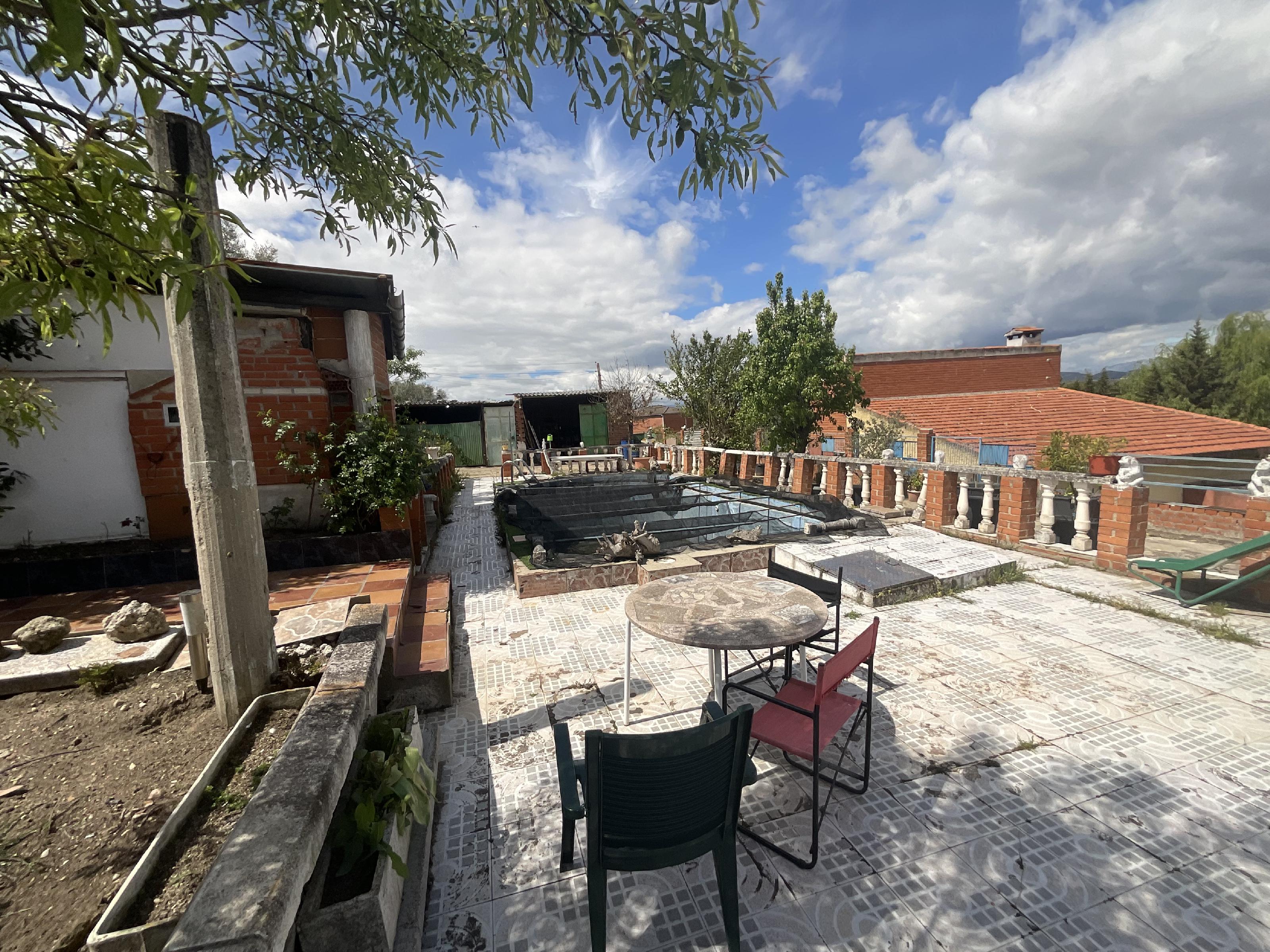 Imagen 29 Casa Aislada en venta en Escalona / Chalet aislado en venta con gran parcela con vistas