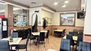 Imagen 8 Inmueble 300617 - Local Comercial en venta en Villaviciosa De Odón / Restaurante ubicado en el bosque con cartera