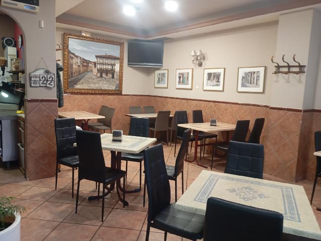 Imagen 9 Inmueble 300617 - Local Comercial en venta en Villaviciosa De Odón / Restaurante ubicado en el bosque con cartera