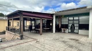 Imagen 2 Local Comercial en venta en Villaviciosa De Odón / Restaurante ubicado en el bosque con cartera