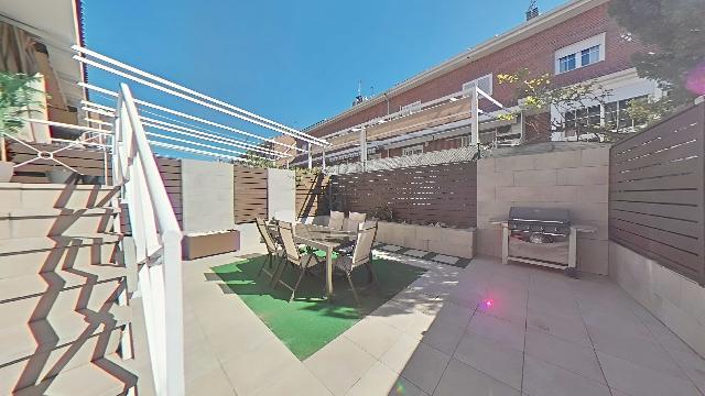 Imagen 37 Inmueble 302046 - Casa Adosada en venta en Alcorcón / Chalet en zona de las retamas para entrar a vivir