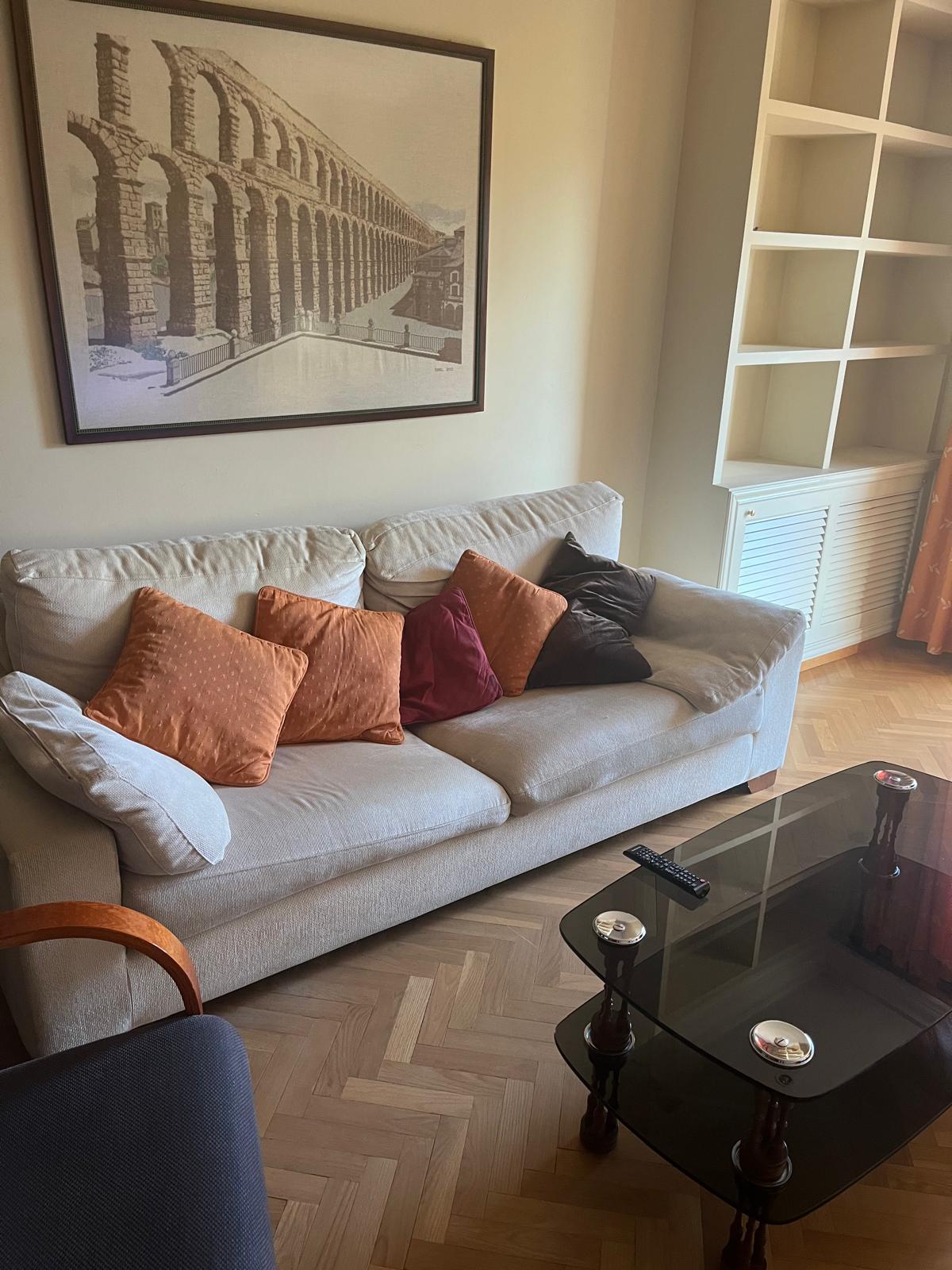 Imagen 9 Apartamento en venta en Villaviciosa De Odón / Piso centrico en avenida principe de asturias