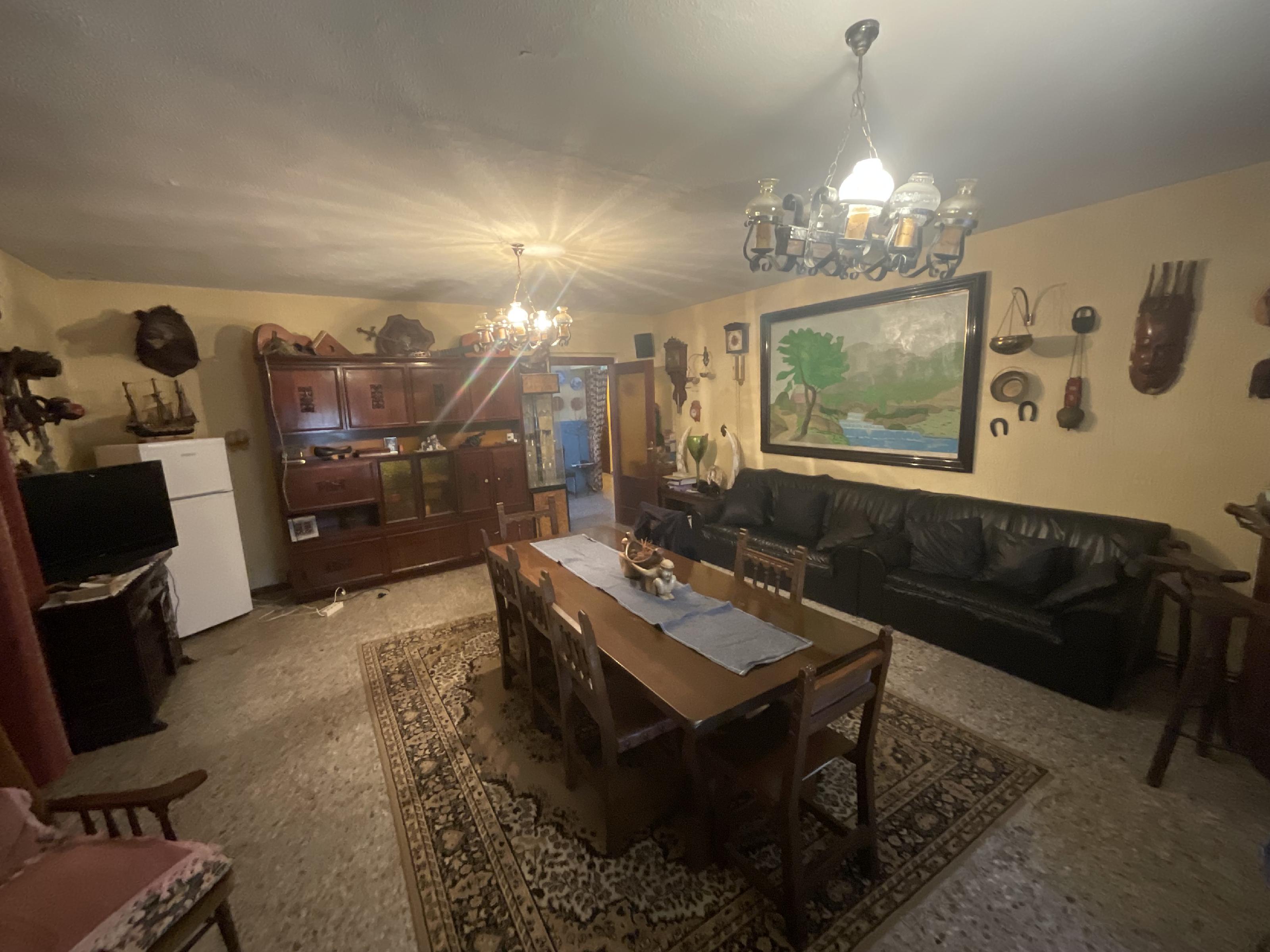 Imagen 6 Casa Aislada en venta en Escalona / Chalet aislado en venta con gran parcela con vistas