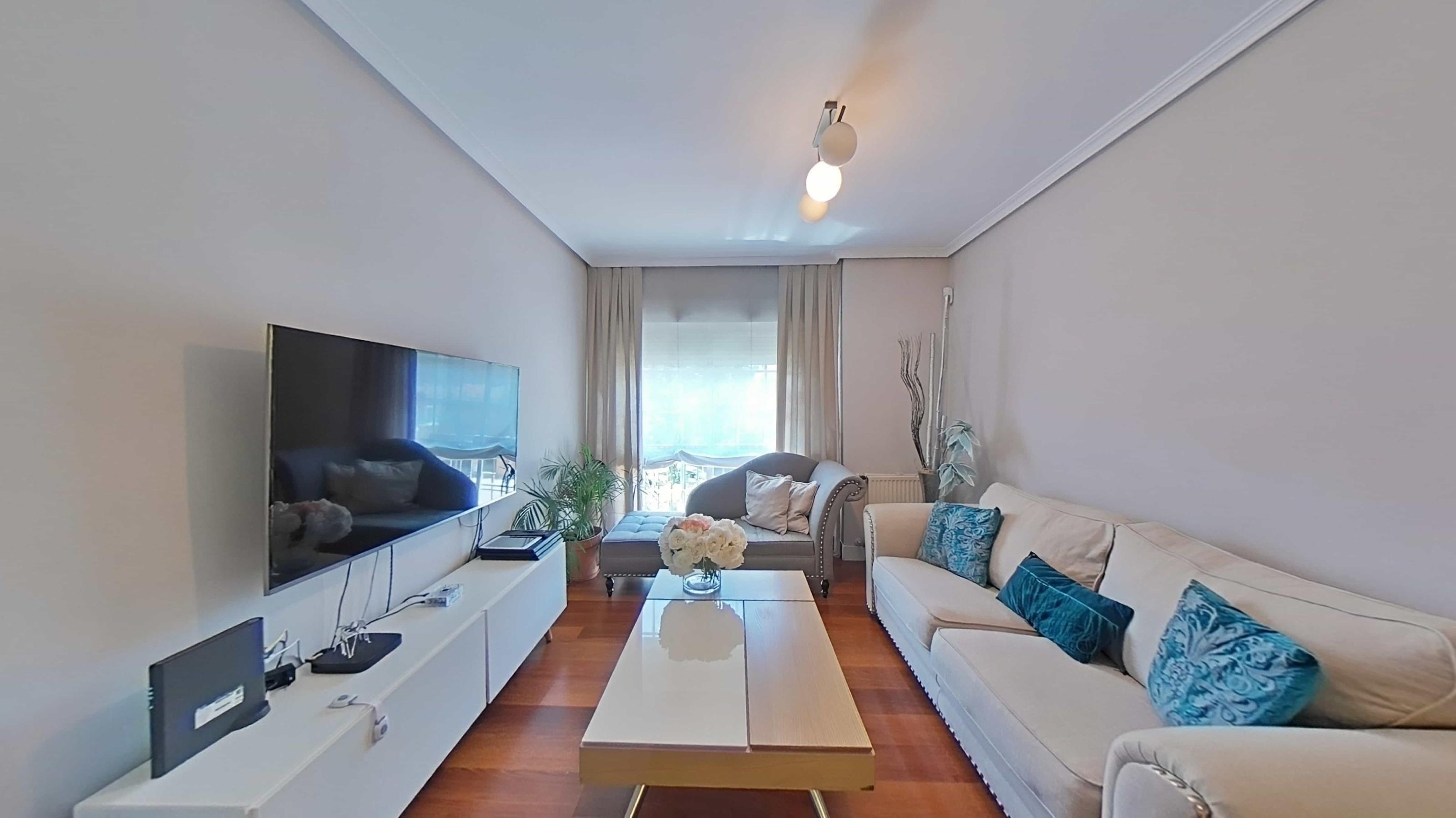 Imagen 2 Apartamento en alquiler en Villaviciosa De Odón / Casa centrica de 3 habitaciones y 2 baño...