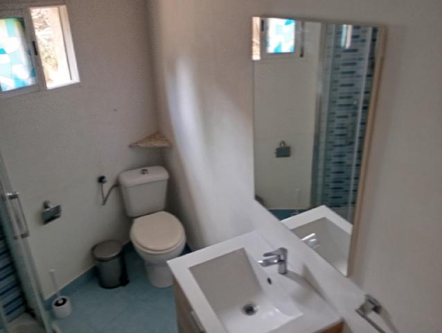 Imagen 4 Inmueble 304663 - Estudio en alquiler en Villaviciosa De Odón / Estudio compuesto con habitacion, baño y sal...