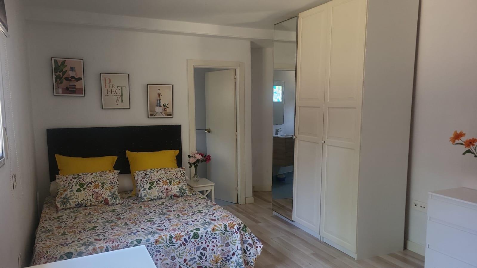 Imagen 2 Estudio en alquiler en Villaviciosa De Odón / Estudio compuesto con habitacion, baño y sal...